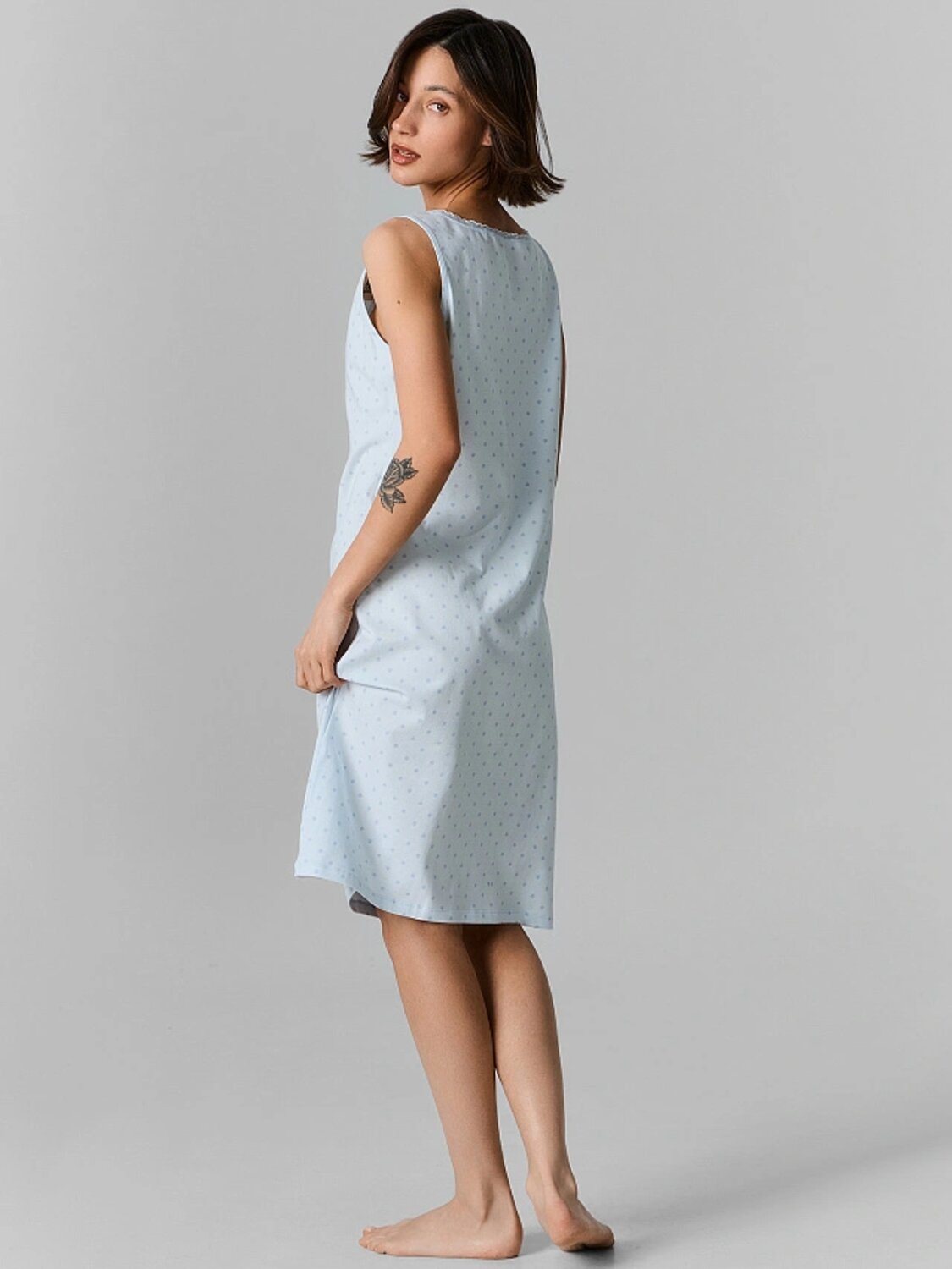 MARK FORMELLE Сорочка 590569 572399 цветы на голубом