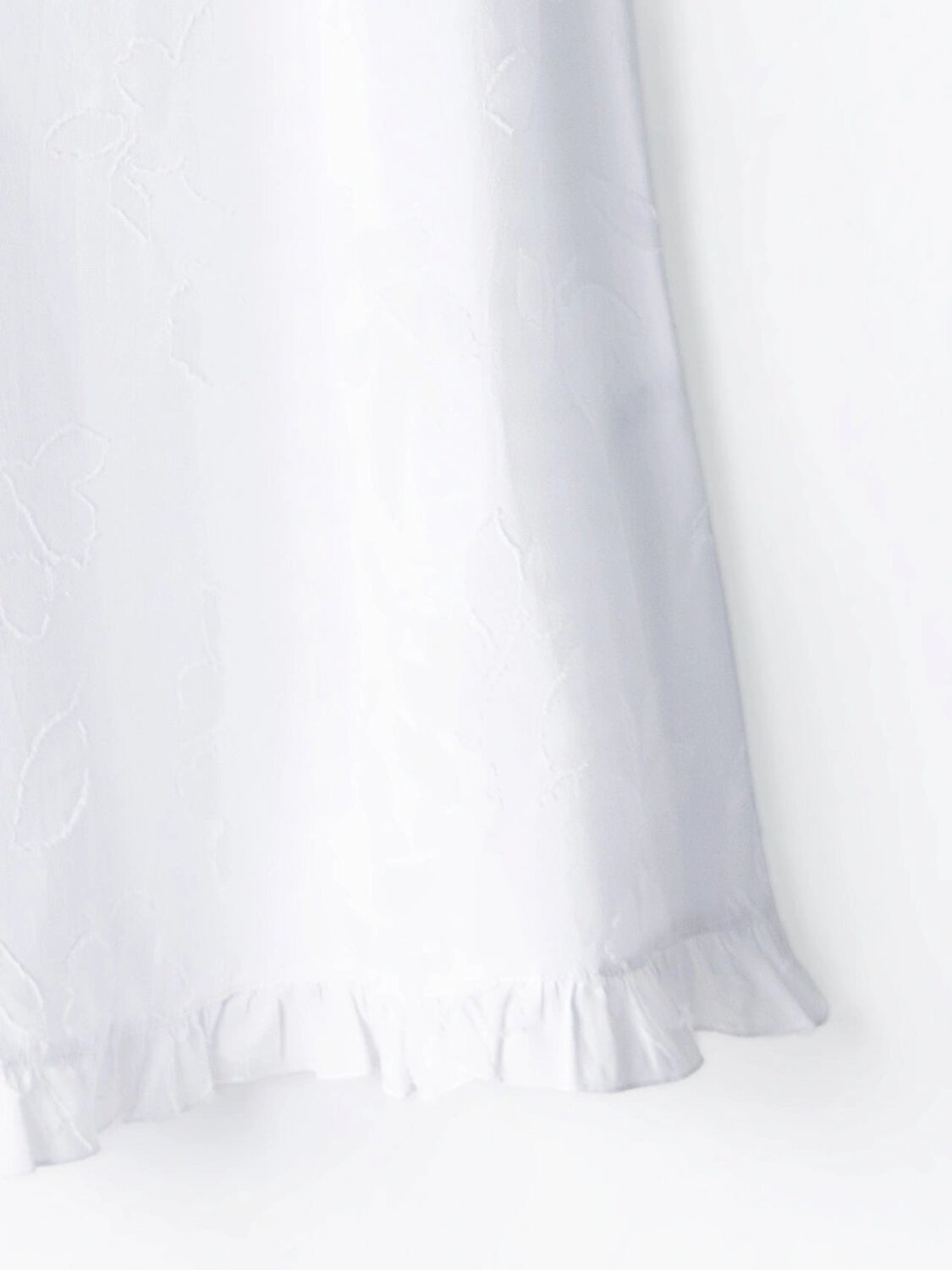 MARK FORMELLE Сорочка 590571 572408 цветы на белом