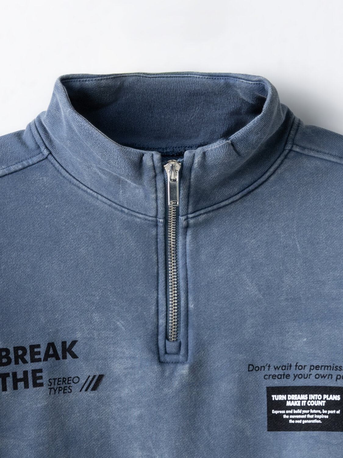 MARK FORMELLE Толстовка 590575 123458 шторм acid wash+печать1