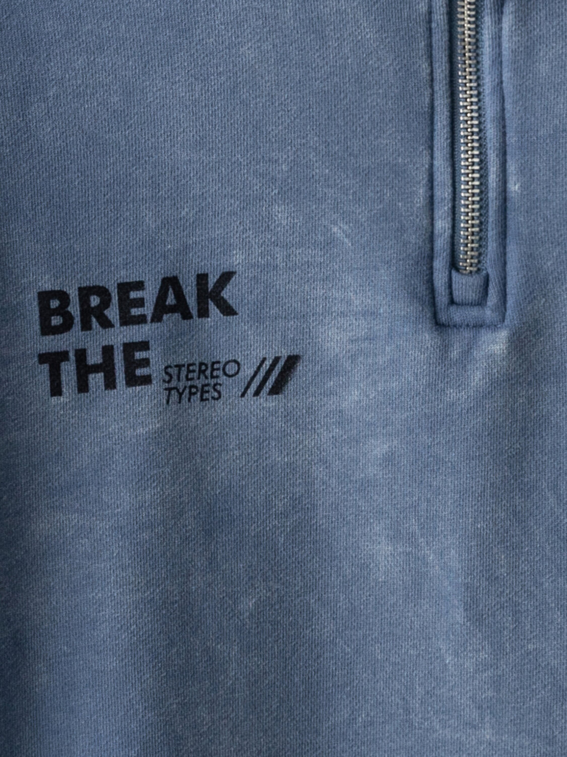 MARK FORMELLE Толстовка 590575 123458 шторм acid wash+печать1