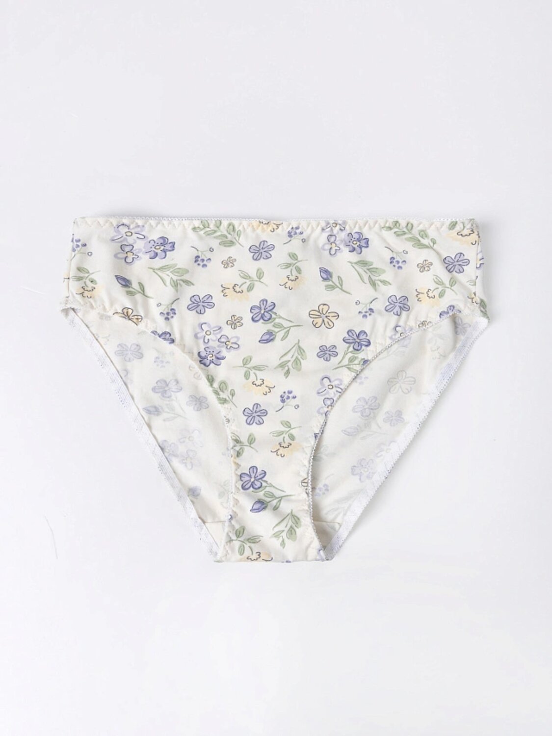 MARK FORMELLE Трусы 590597 412673 цветы на молочном