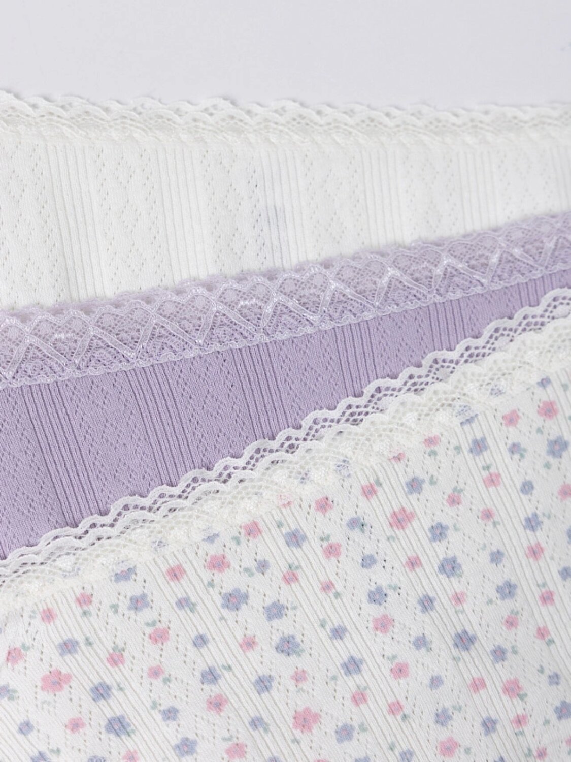 MARK FORMELLE Трусы 590603 412461-3 ромашки на молочном