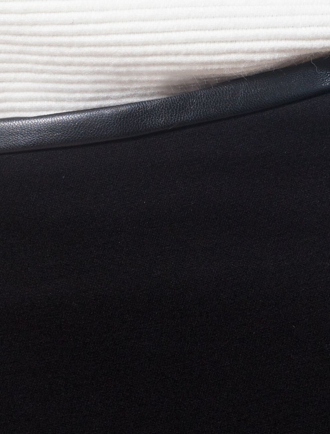 VILATTE Юбка 590879 D46.048 черный