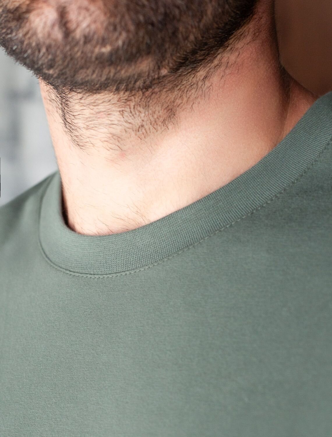 VILATTE Футболка 590898 U49.068 т.оливковый_adventure