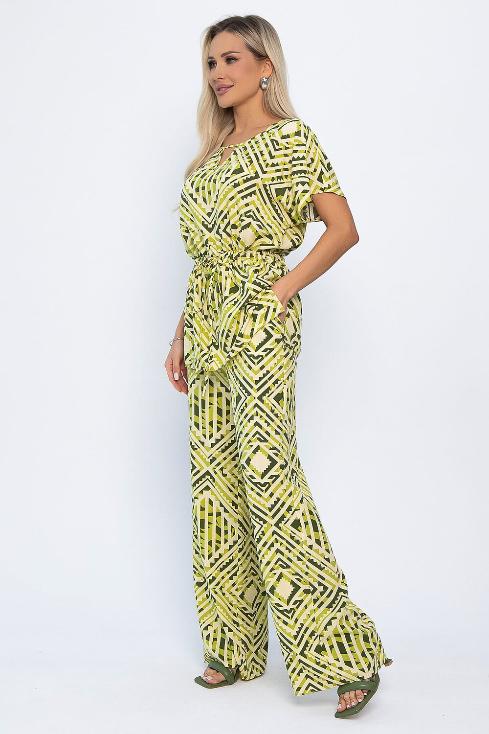 LT Collection Костюм 591113 К15336-5М салатовый