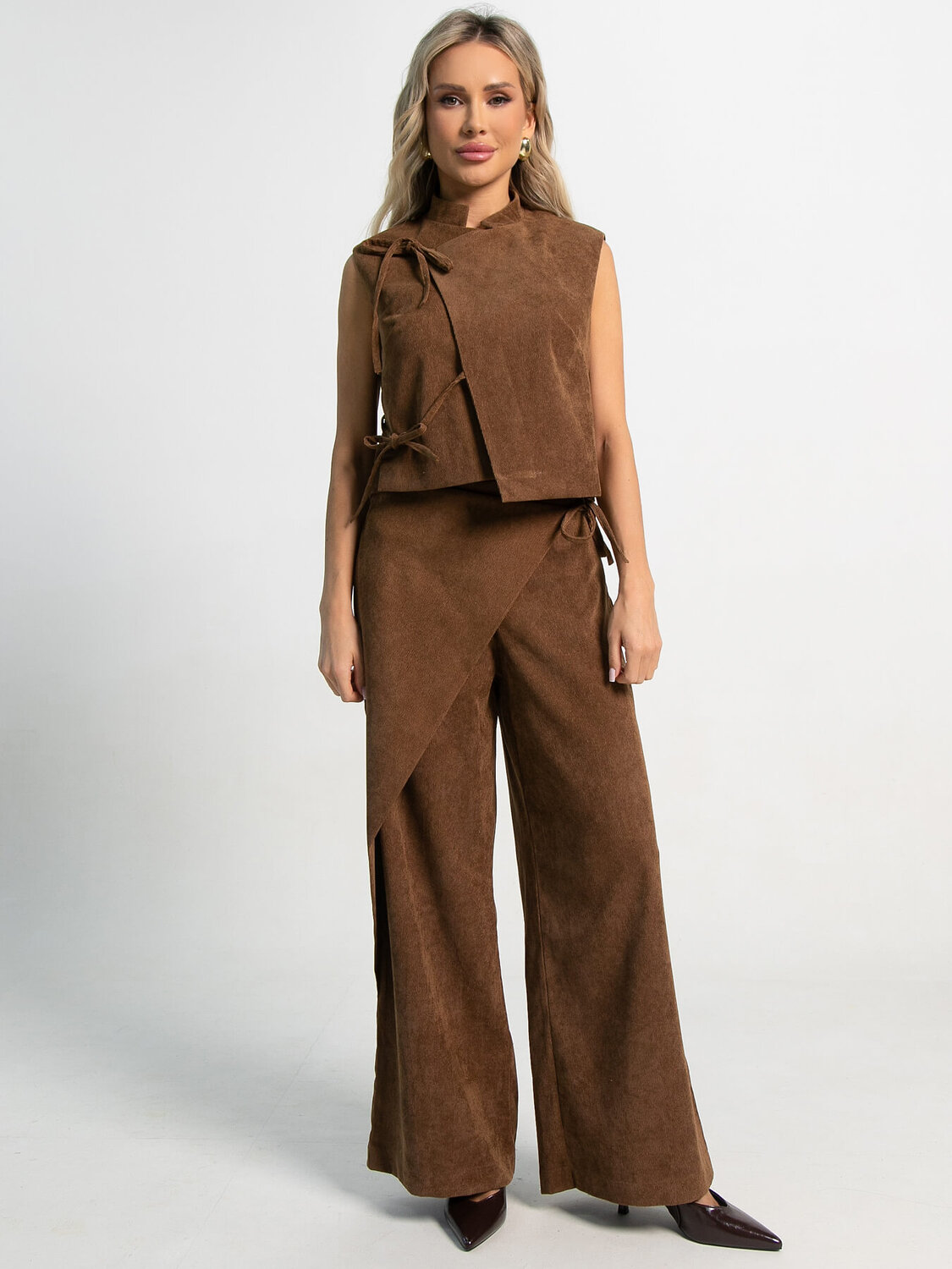 LT Collection Костюм 591117 К15389-10М коричневый