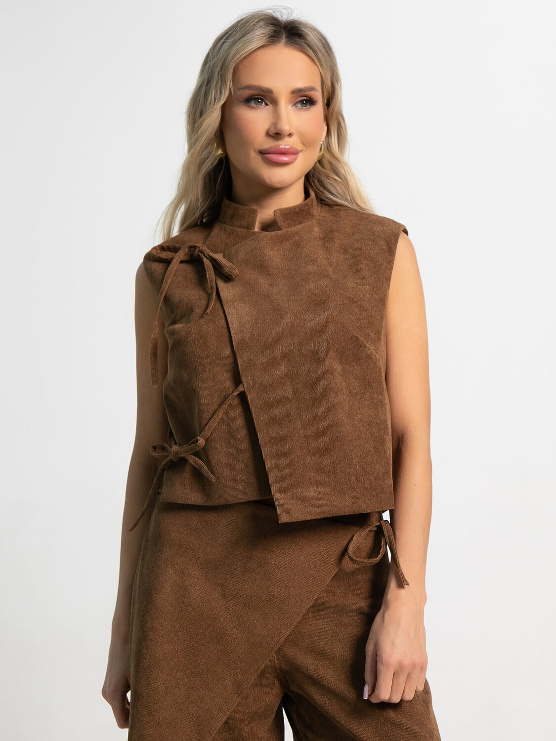 LT Collection Костюм 591117 К15389-10М коричневый