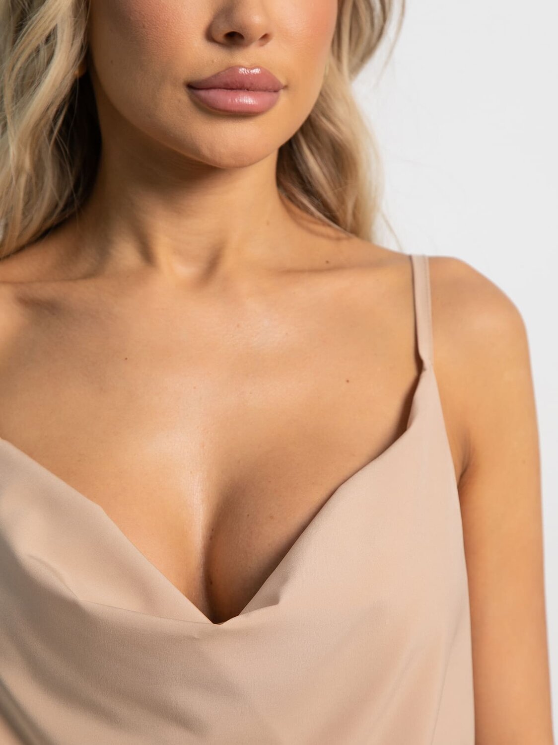 LT Collection Топ 591147 Б15567-34М бежевый