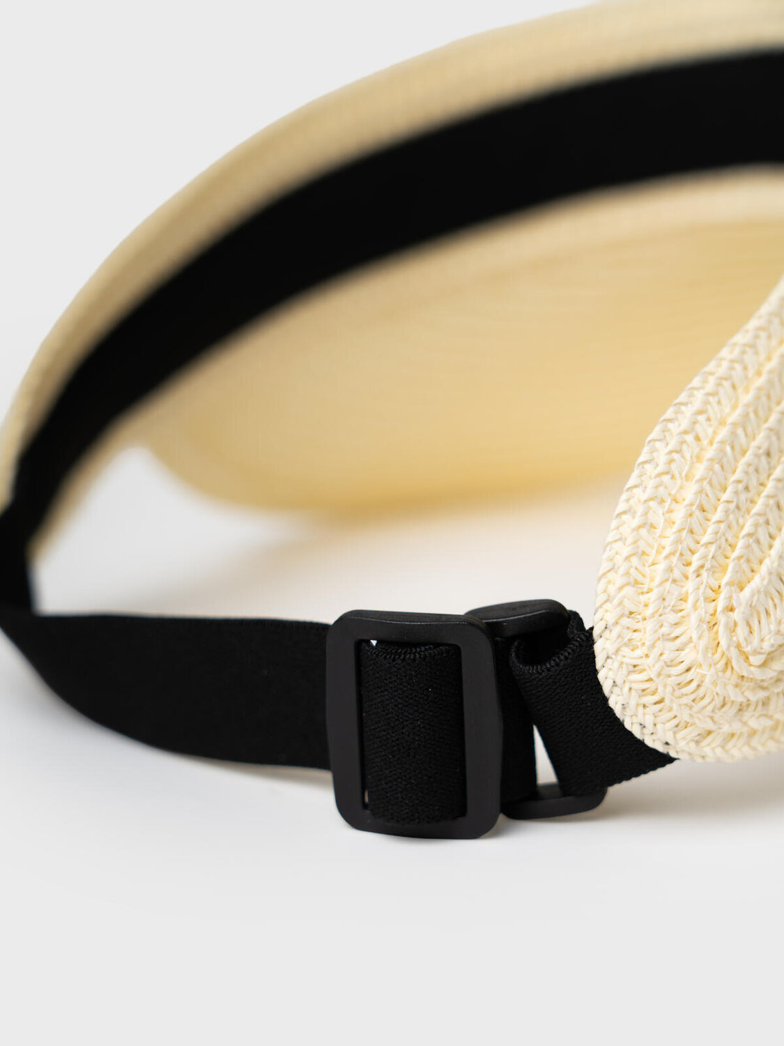 PLAYTODAY Козырек 591220 12666295 белый