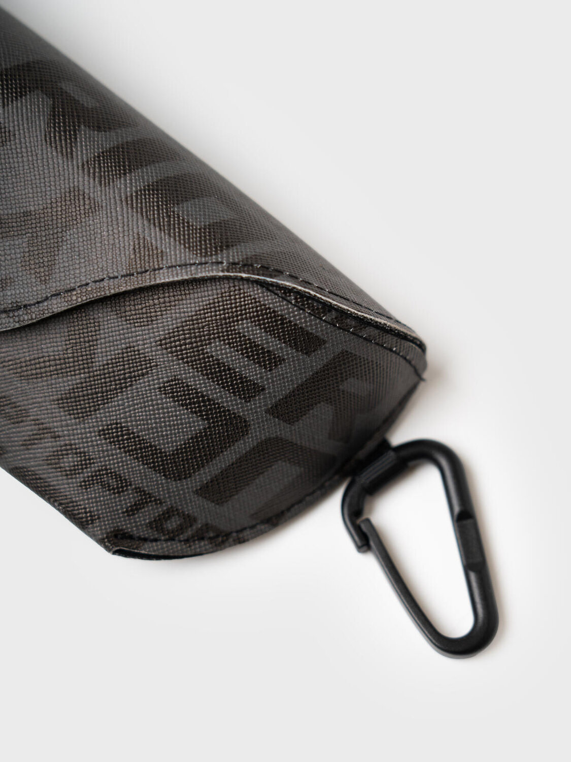 PLAYTODAY Футляр для очков 591257 12611843 серый,черный