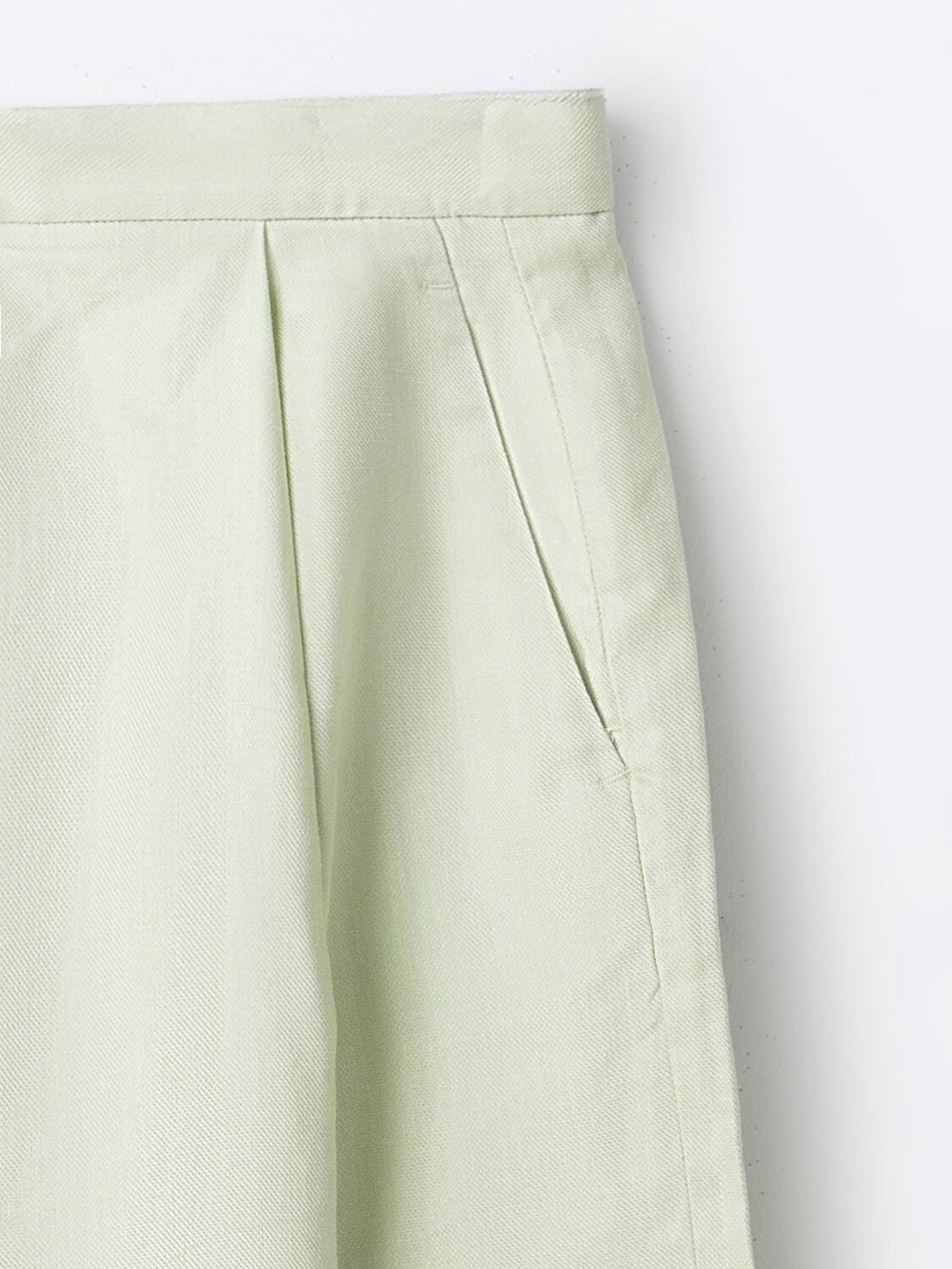 MARK FORMELLE Брюки 591322 182338 светло -зеленый