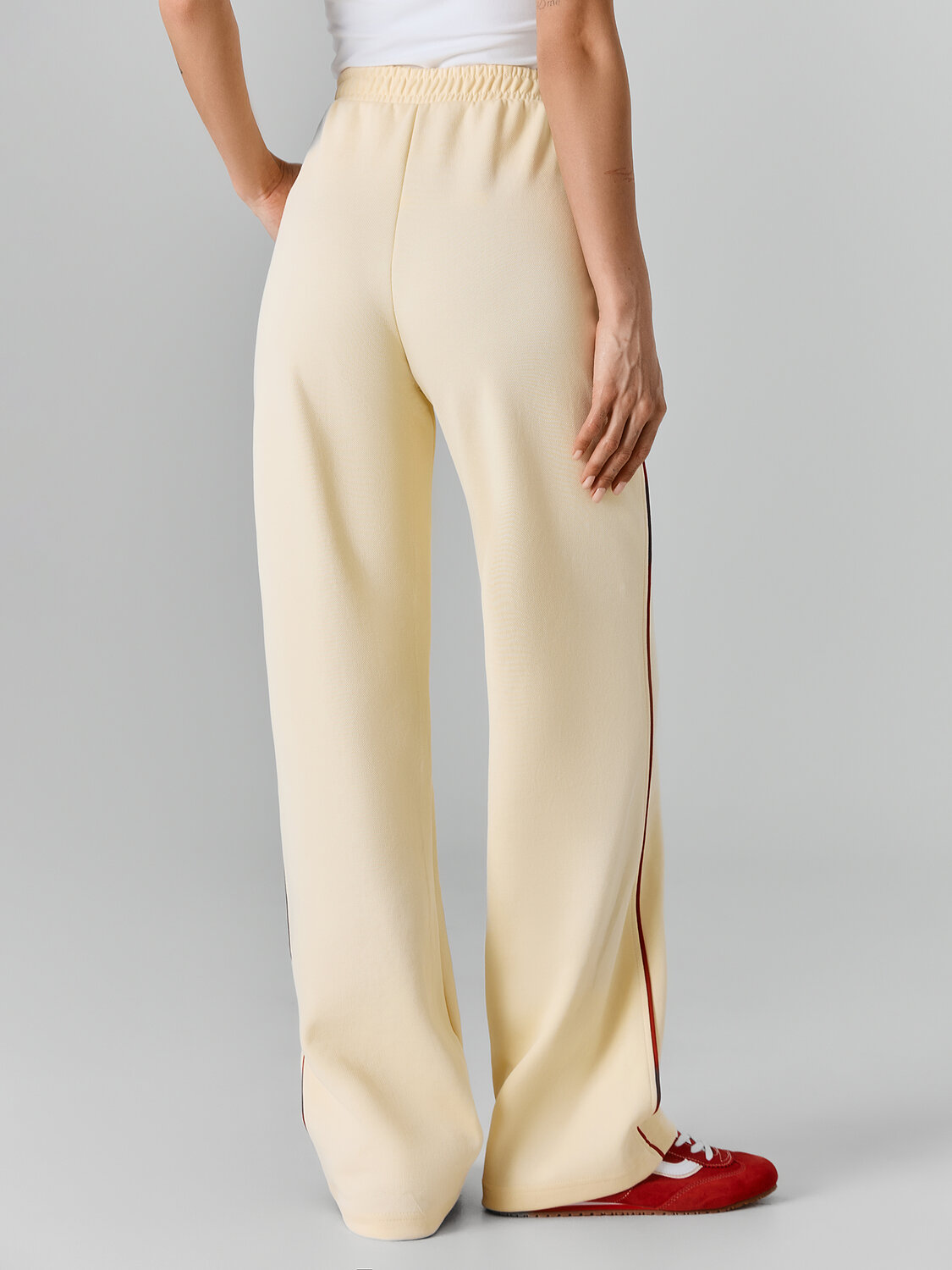 MARK FORMELLE Брюки 591325 182293 ваниль