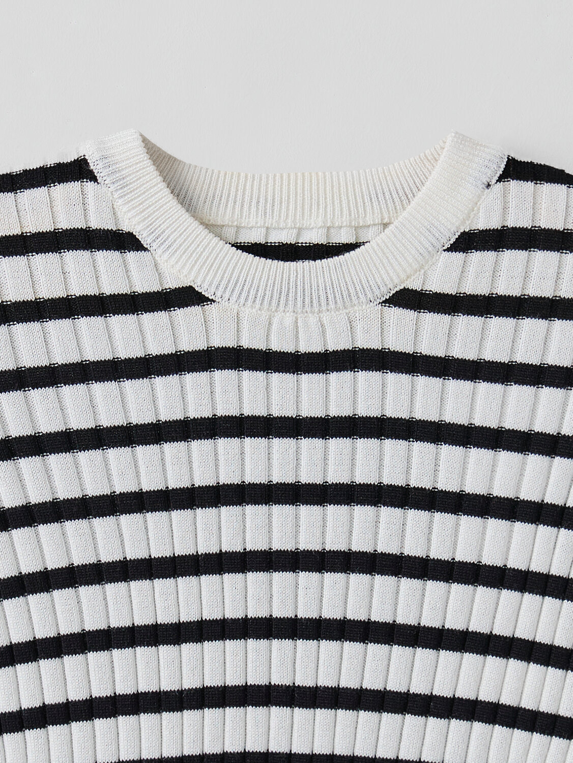 MARK FORMELLE Джемпер 591345 128001 черно -белая полоска
