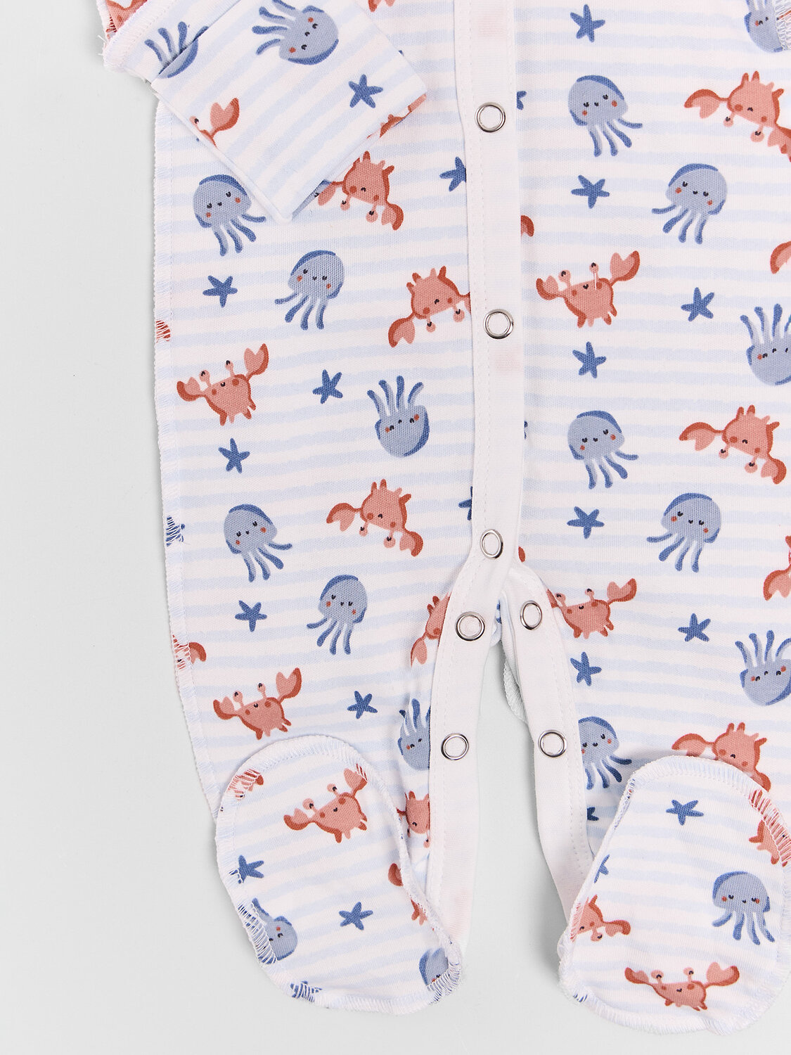 MARK FORMELLE Комбинезон 591363 14005-1-2 крабики и медузы на полоске +киты на синем