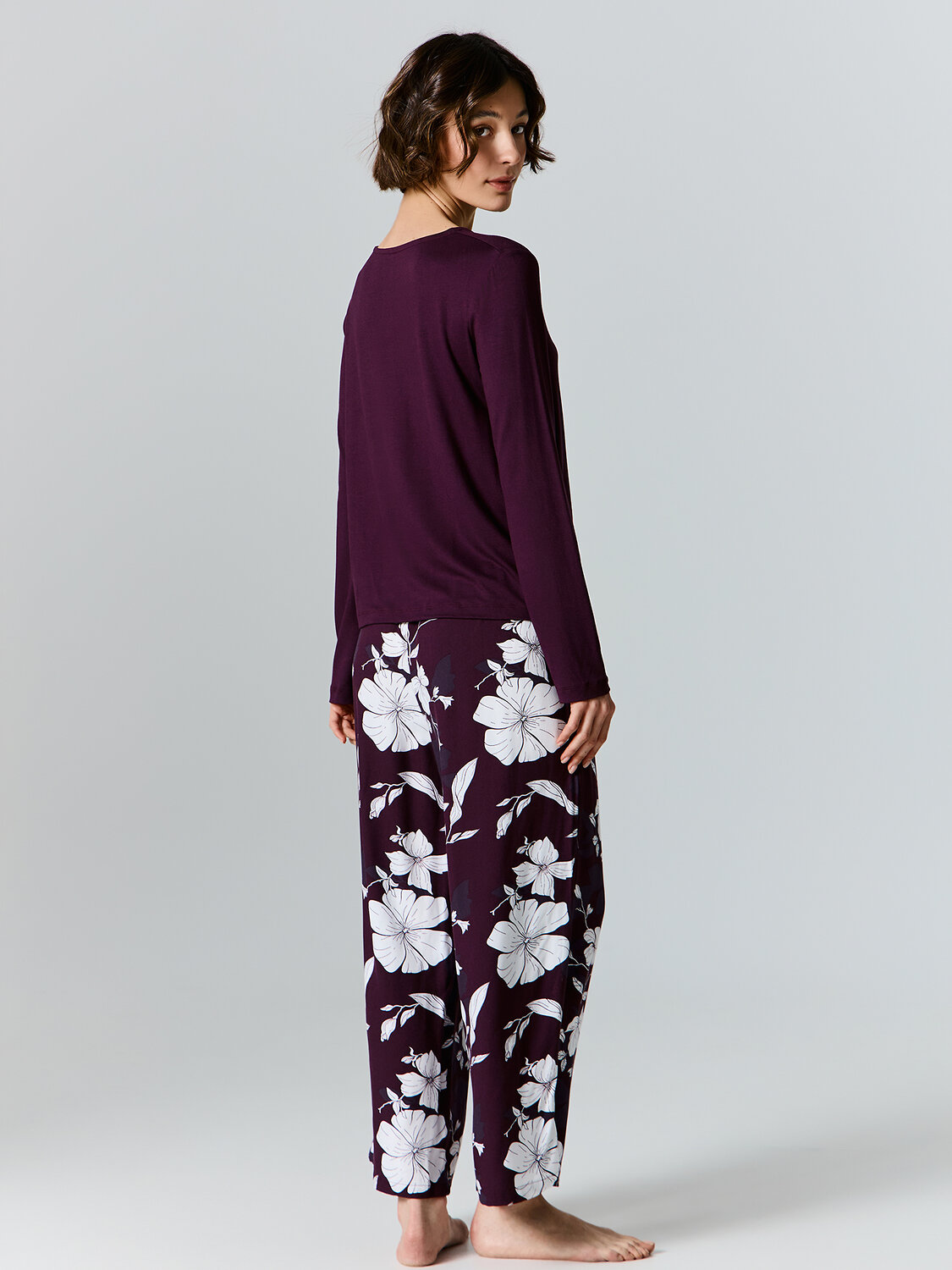 MARK FORMELLE Комплект 591378 592661 винный +цветы на винном