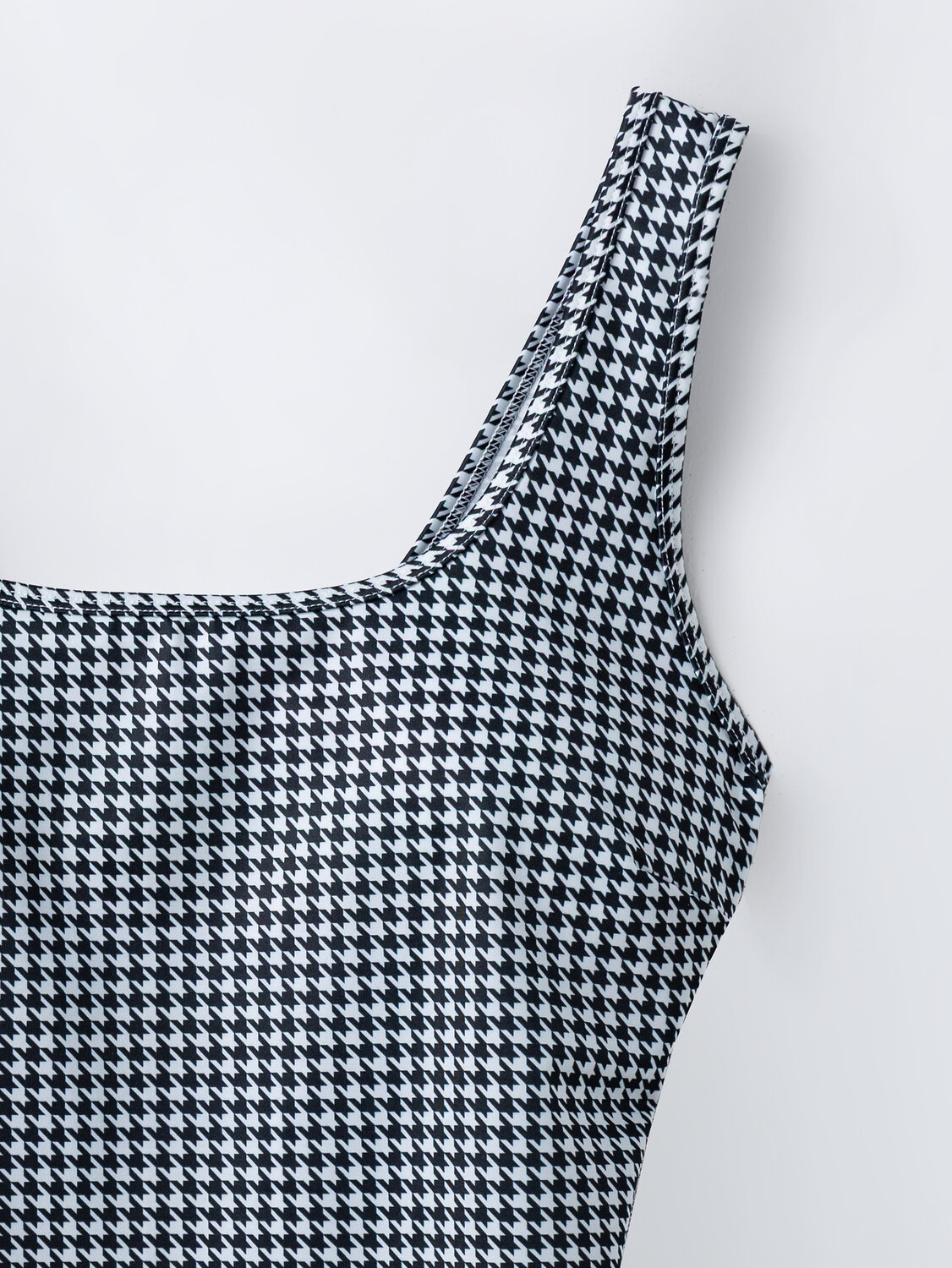 MARK FORMELLE Купальник 591402 762218 орнамент на белом