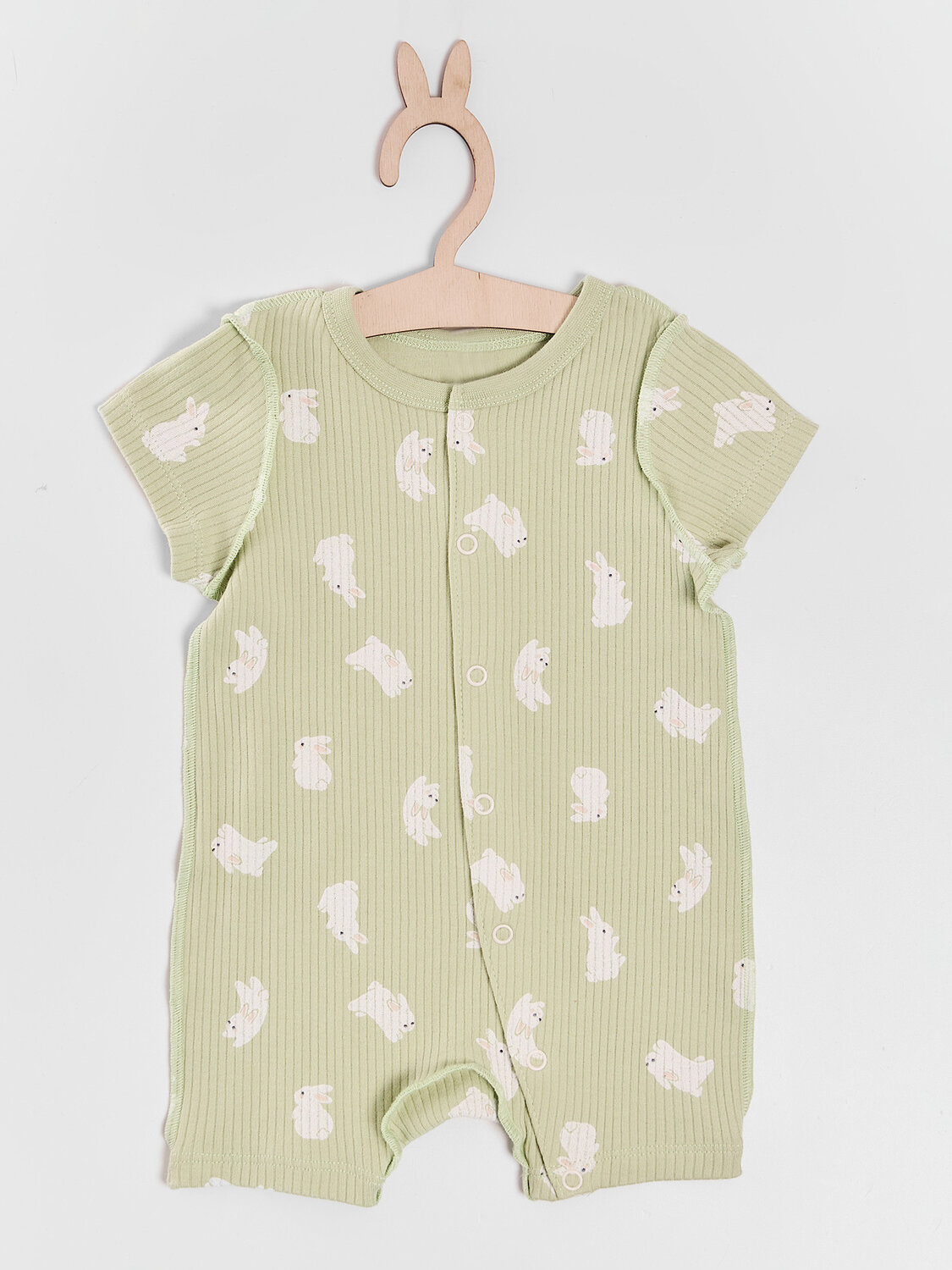 MARK FORMELLE Полукомбинезон 591442 13021-1 зайчата на св.зеленом