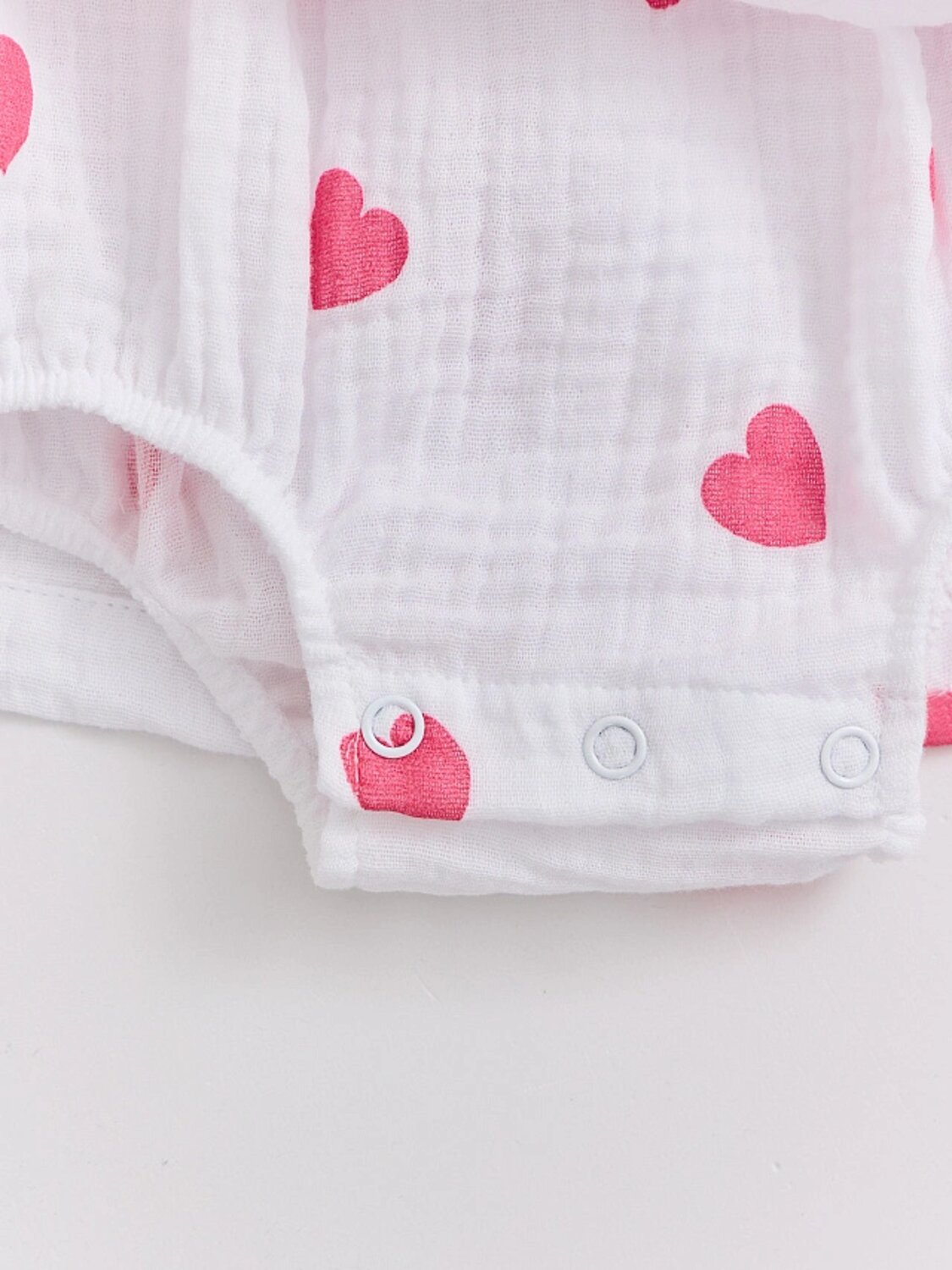 MARK FORMELLE Полукомбинезон 591444 13029 сердечки на белом