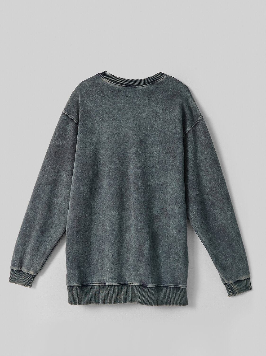 MARK FORMELLE Свитшот 591459 121873/1 ACID WASH графит +печать