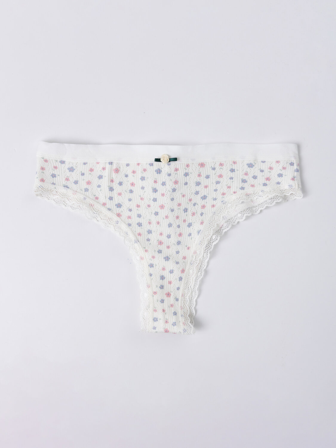 MARK FORMELLE Трусы 591498 412818 ромашки на молочном