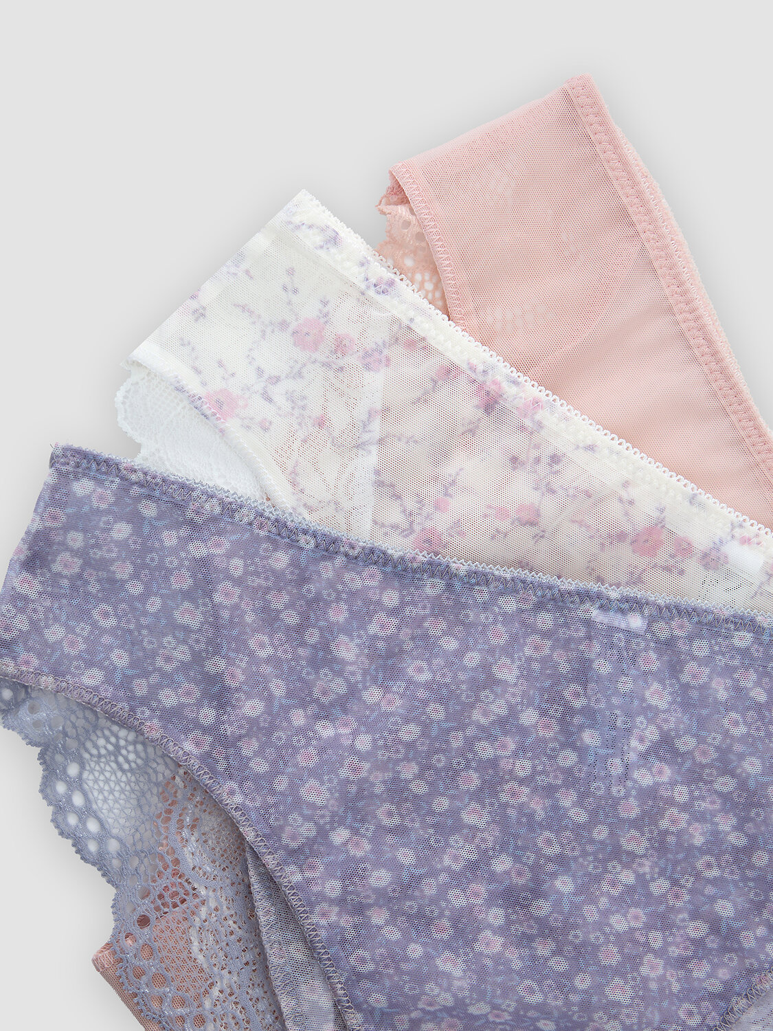 MARK FORMELLE Трусы 591524 412612-3 цветы на св.молочном