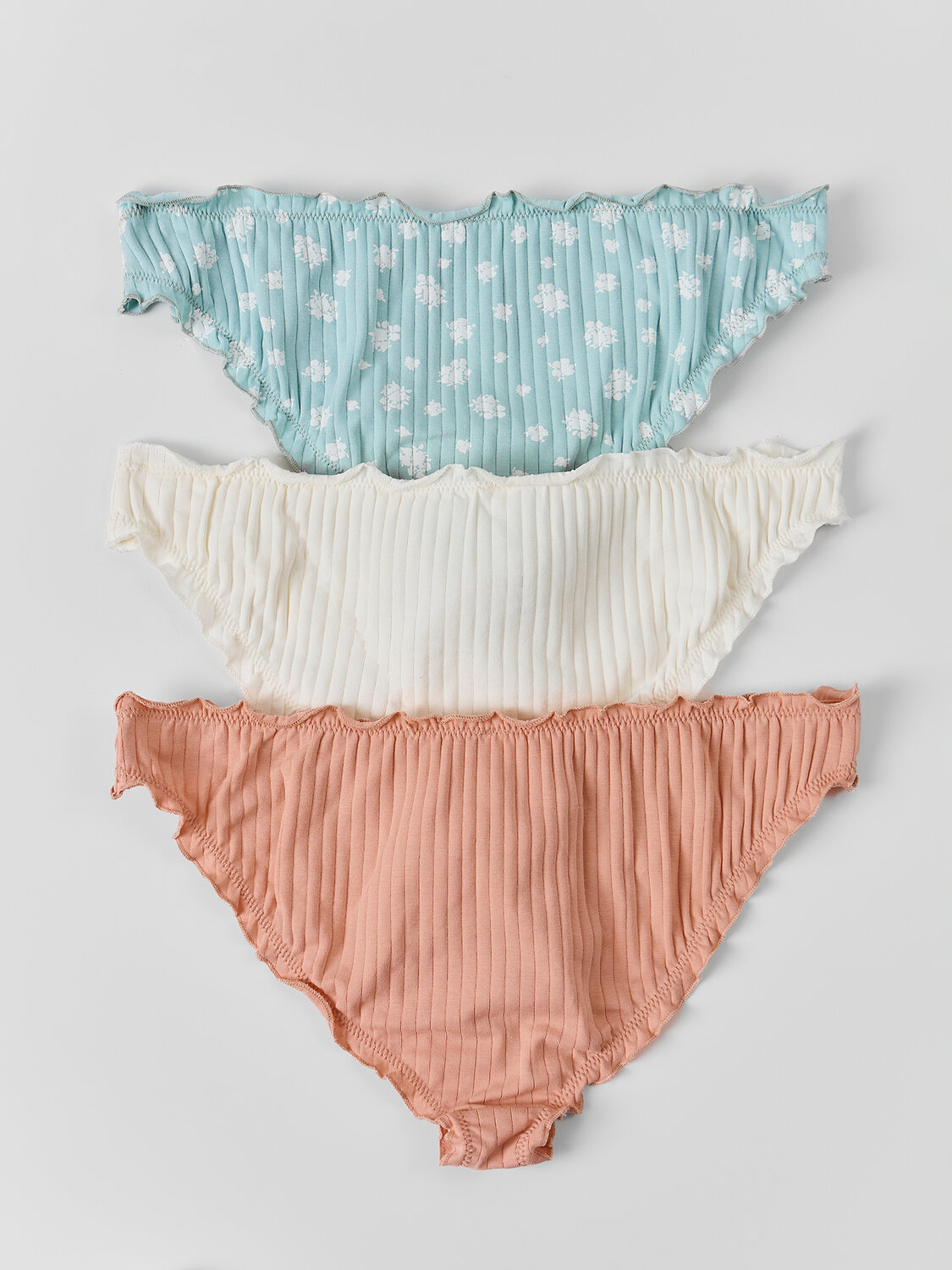 MARK FORMELLE Трусы 591525 412656-3 цветы на мятном