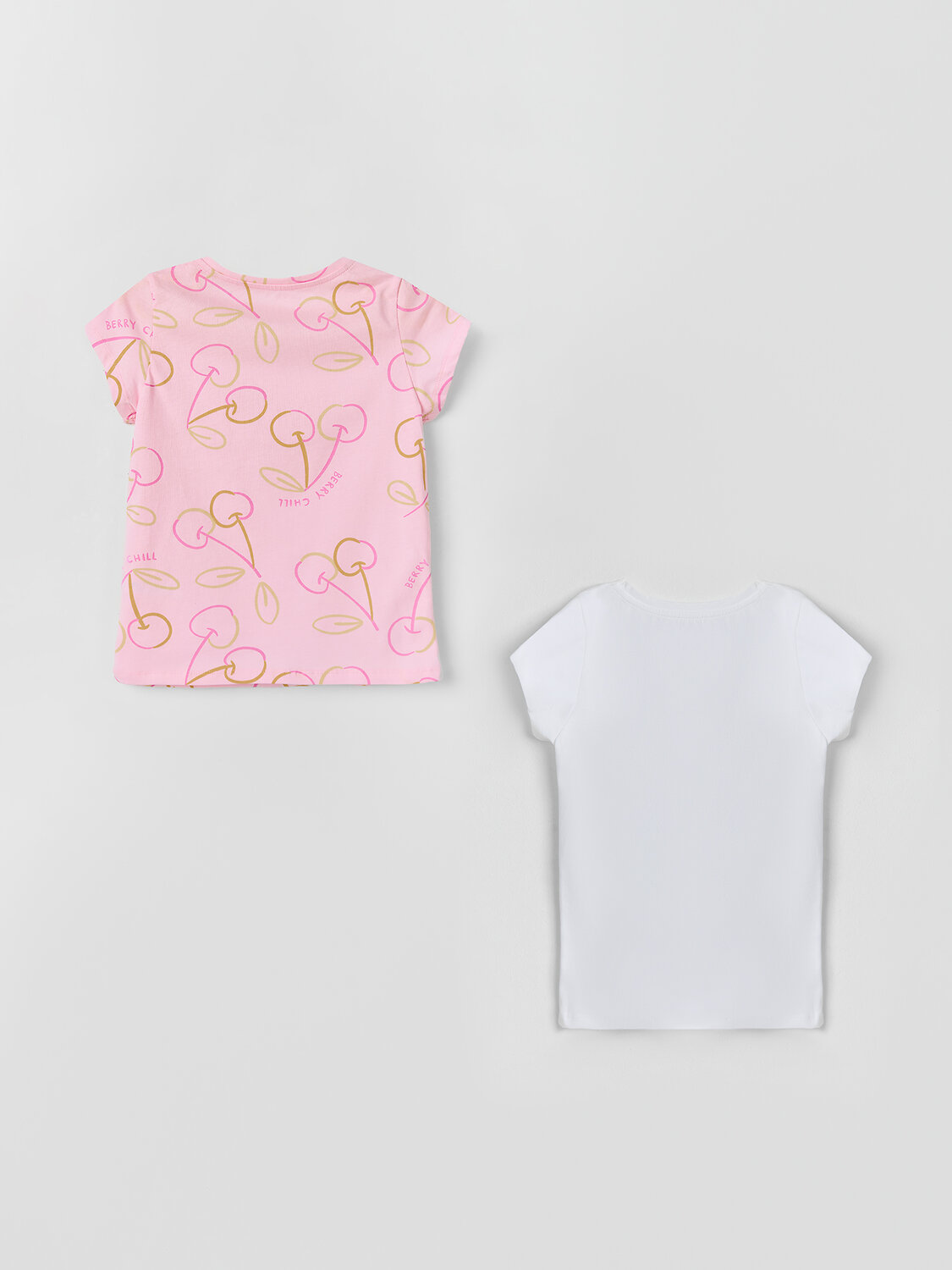 MARK FORMELLE Футболка 591557 117892-2 белый +вишенки на розовом