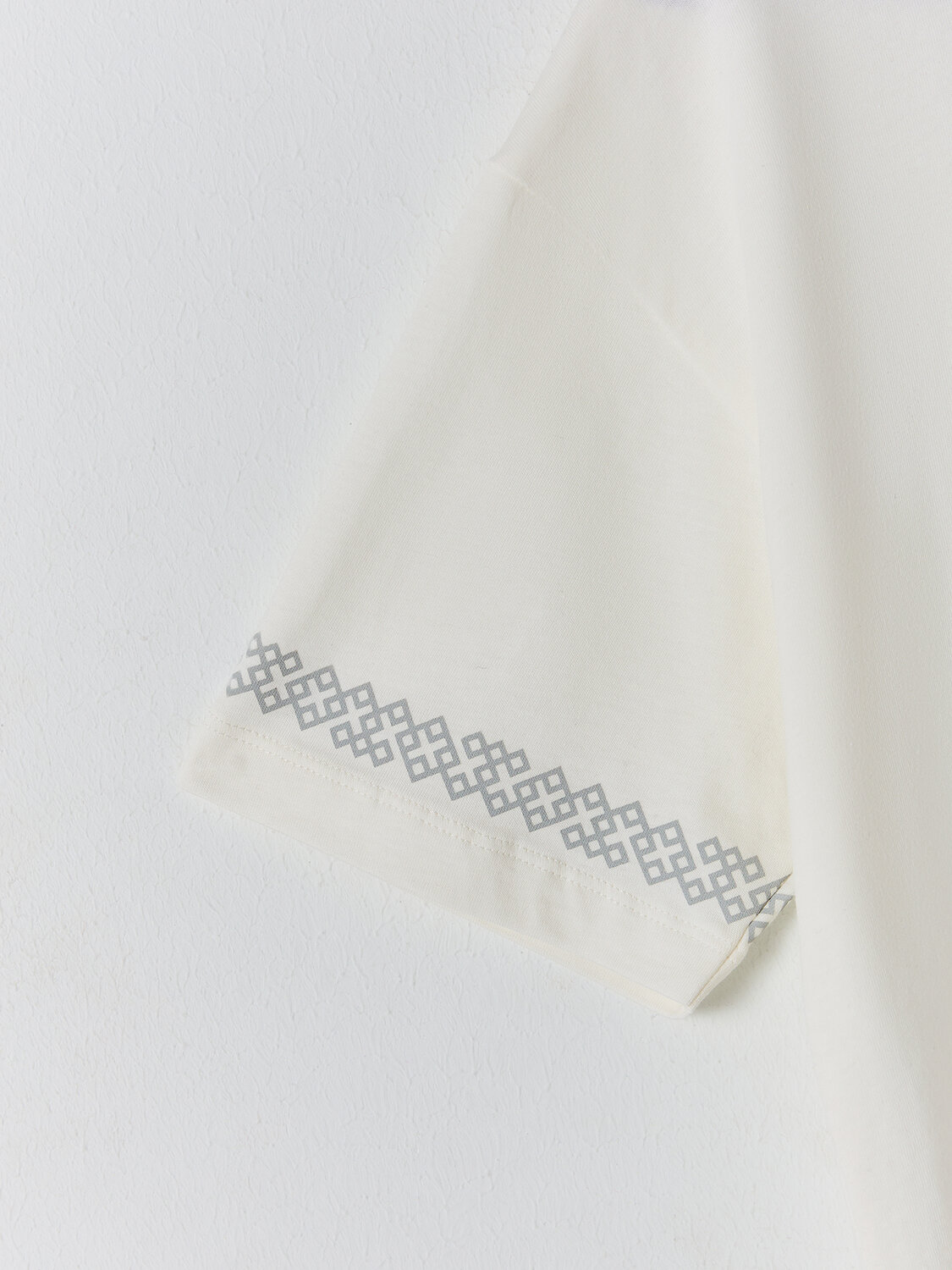 MARK FORMELLE Футболка 591559 113384 св.молочный +печать