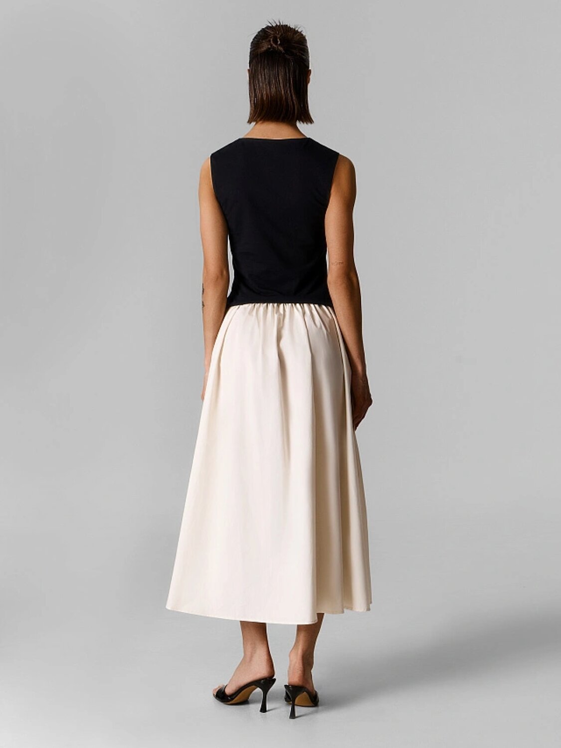 MARK FORMELLE Платье 591566 154044 черно -молочный