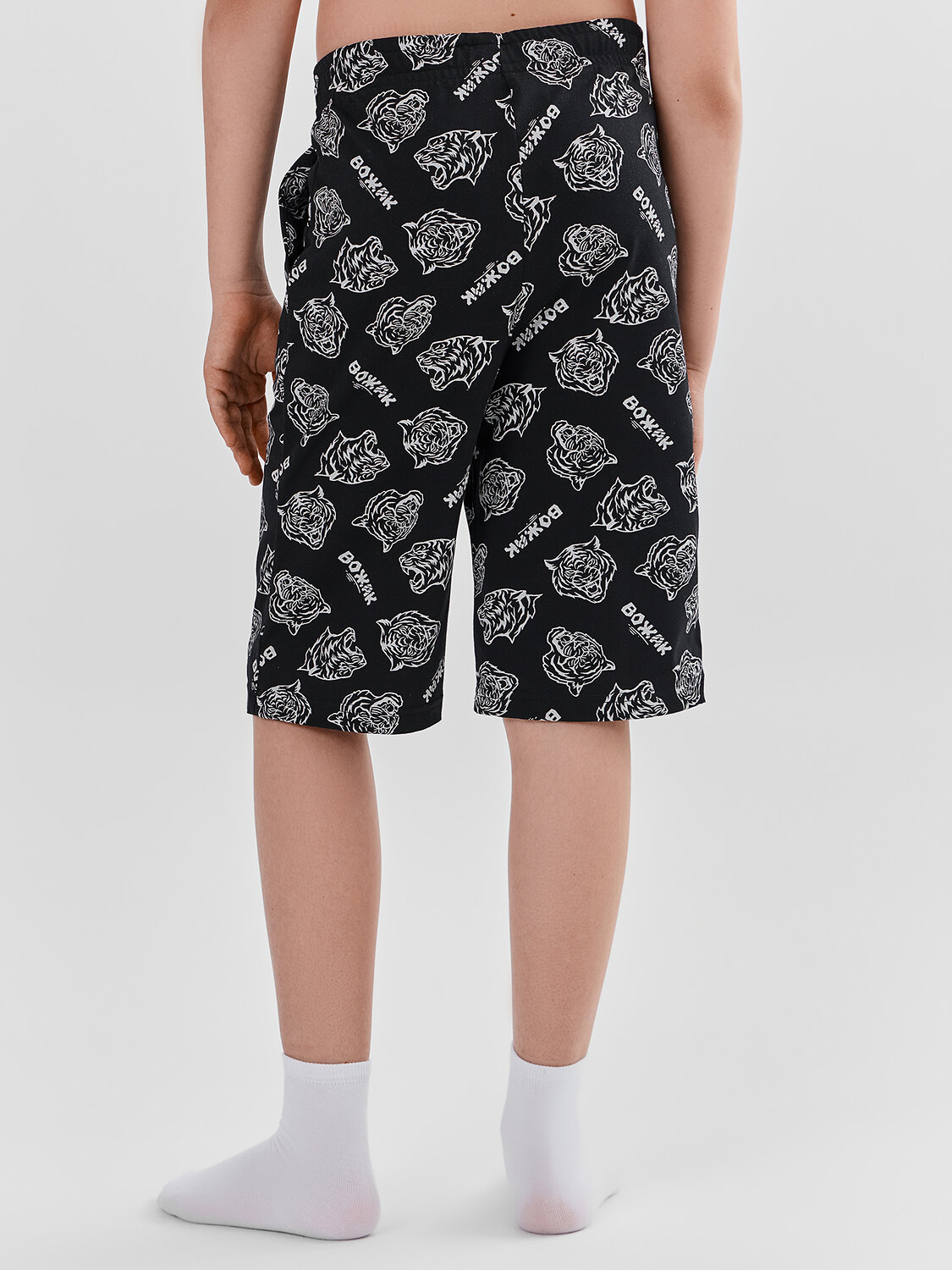 MARK FORMELLE Шорты 591589 533701 тигры на черном