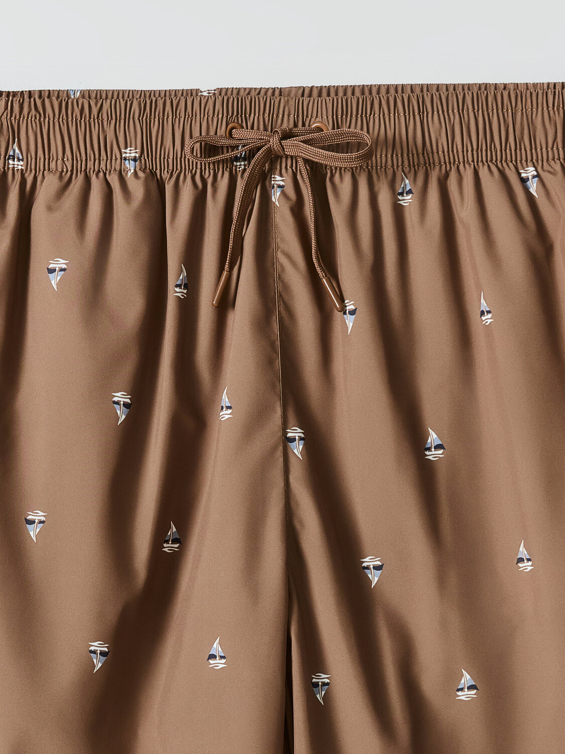 MARK FORMELLE Шорты 591611 701009 кораблики на коричневом
