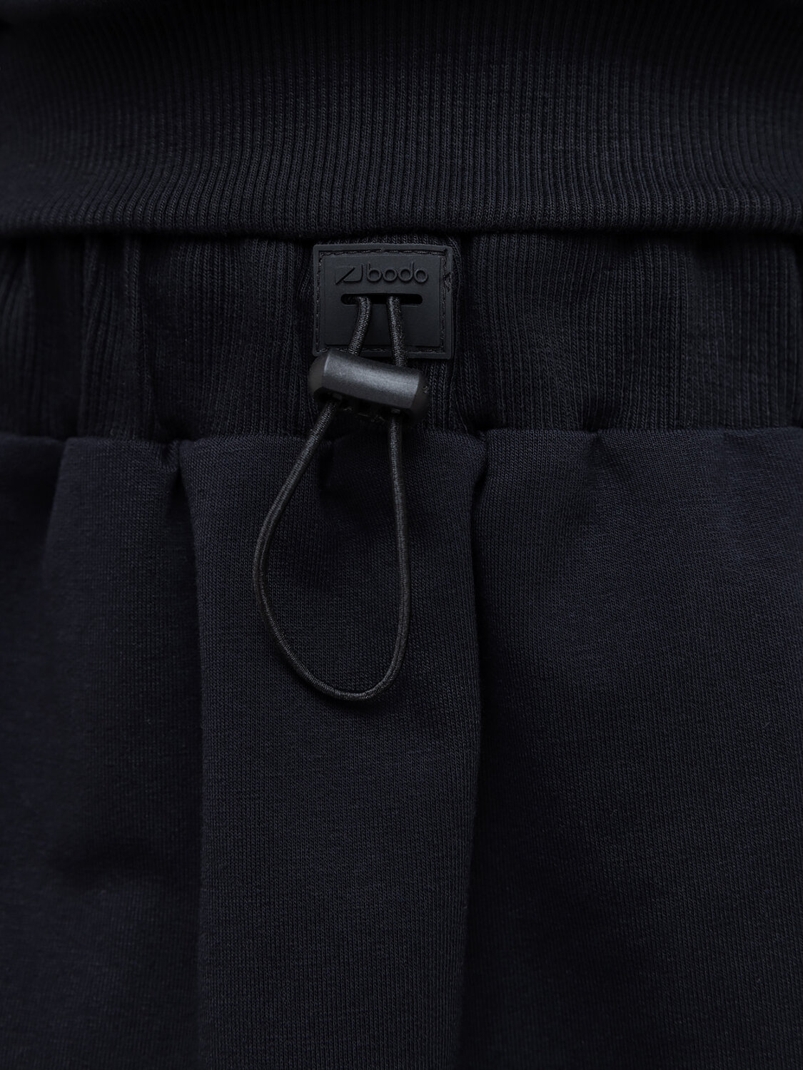 Bodo Костюм 591651 11-672MU черный