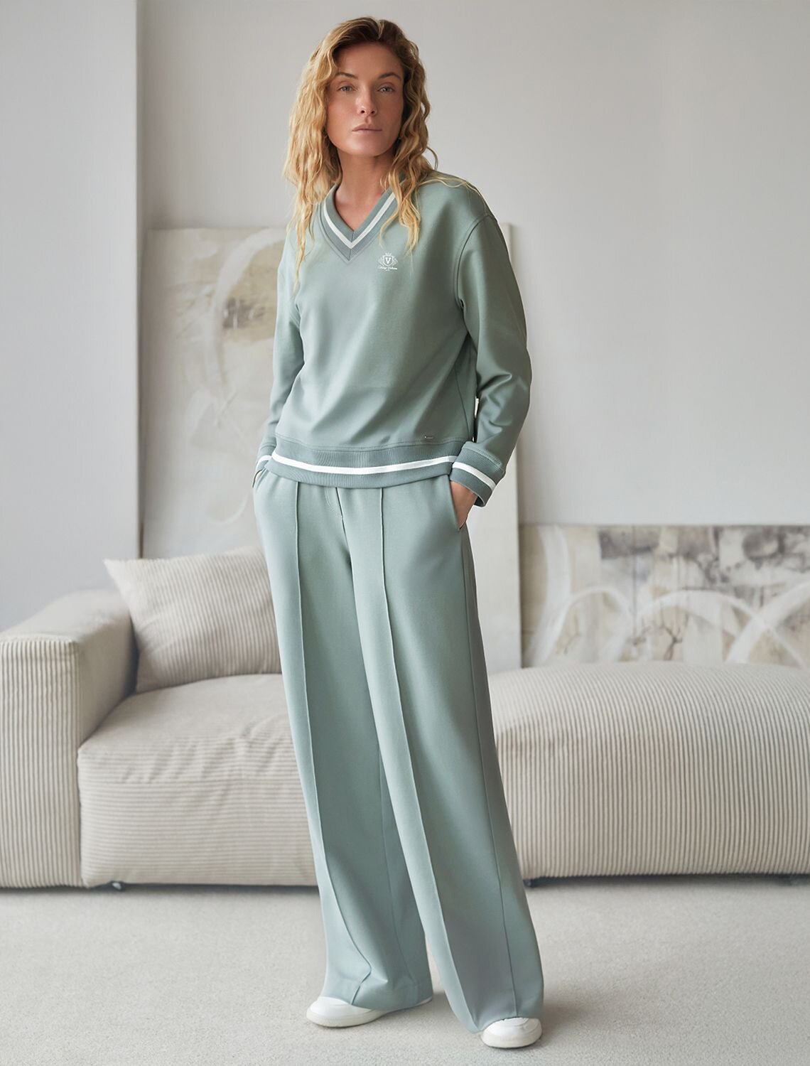 VILATTE Джемпер 591689 D49.083 св.оливковый