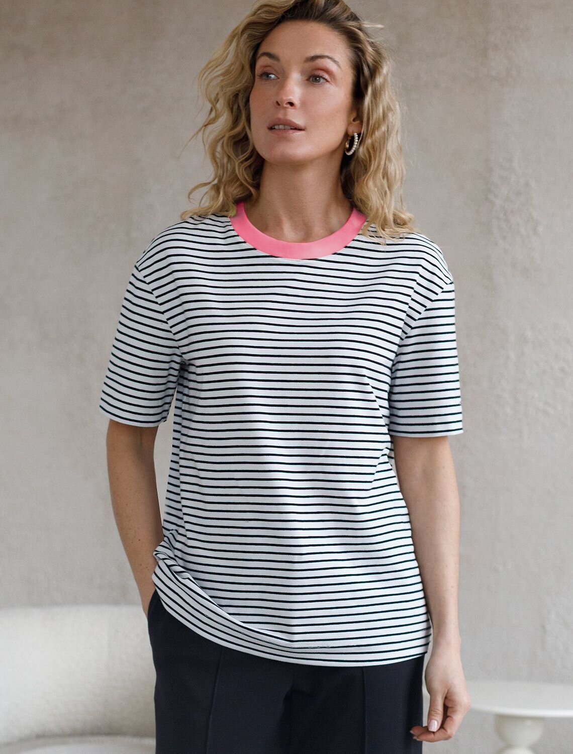 VILATTE Футболка 591691 D49.144 белый-черный-св.коралл