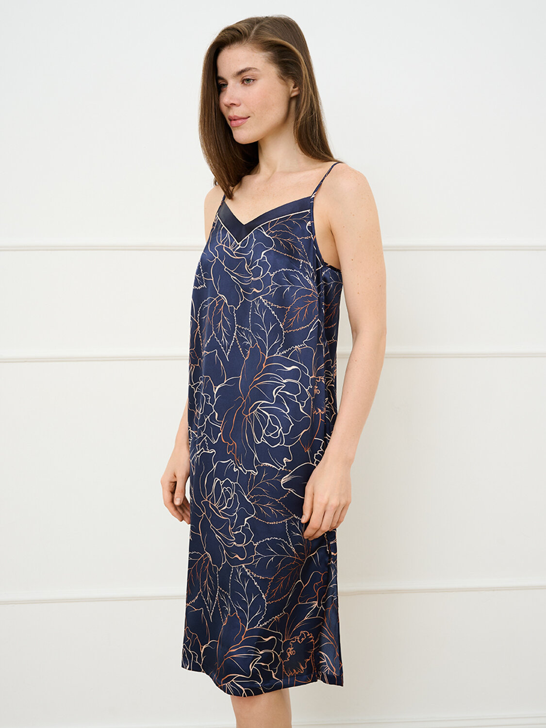 Omsa Сорочка 591714 OmD 0103D ROSA Сорочка жен. (на уз. бретелях удлинен. с разрезом), PL Blu/Multicolor (Мультиколор)