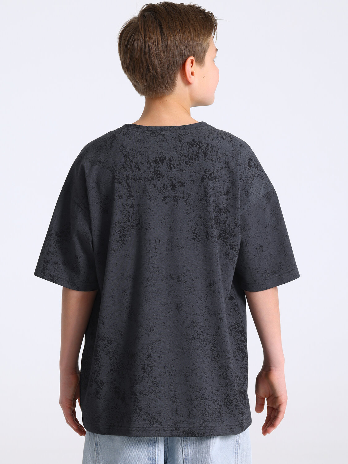 Апрель Футболка 591861 1ПДФК5016001н варенка темно-серый / Мифология