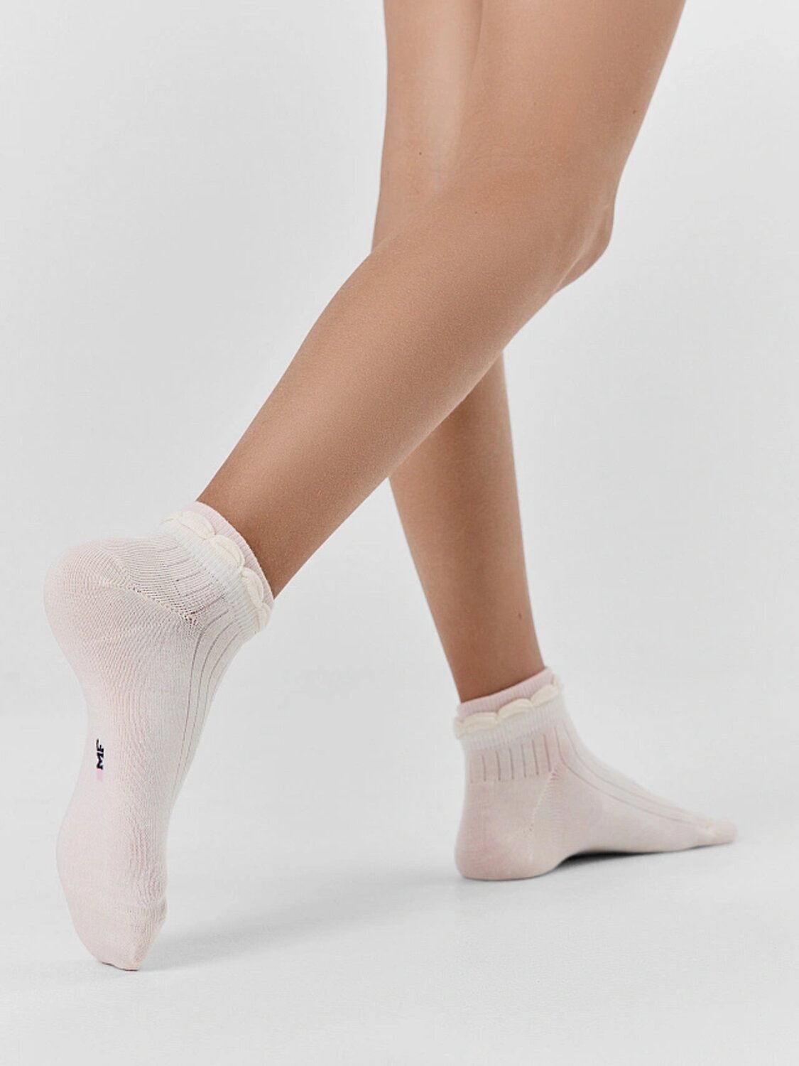 MARK FORMELLE Детские носки 591912 406A-3177 зефирный /нюдовый /молочный/
