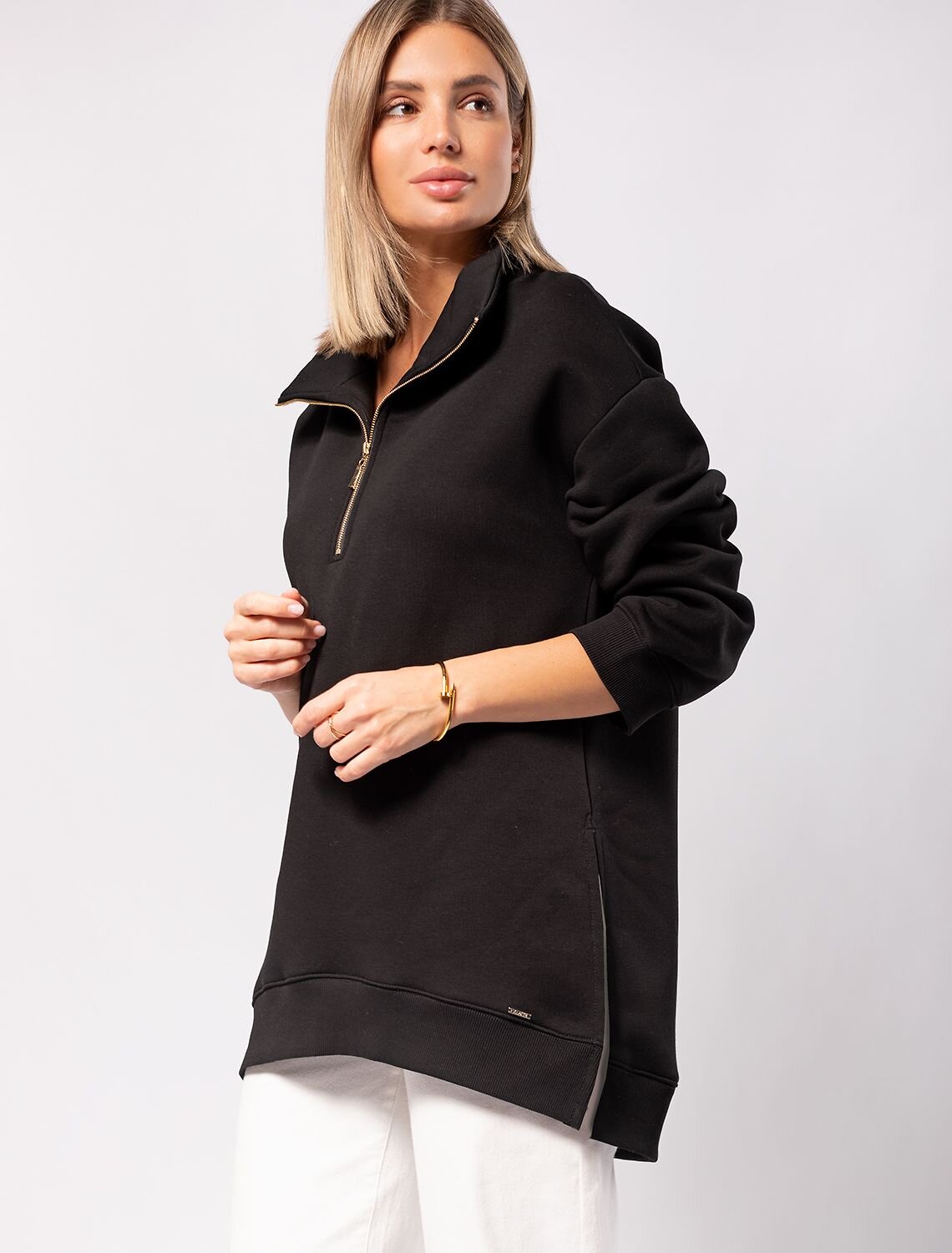 VILATTE Джемпер 592001 D49.964 черный