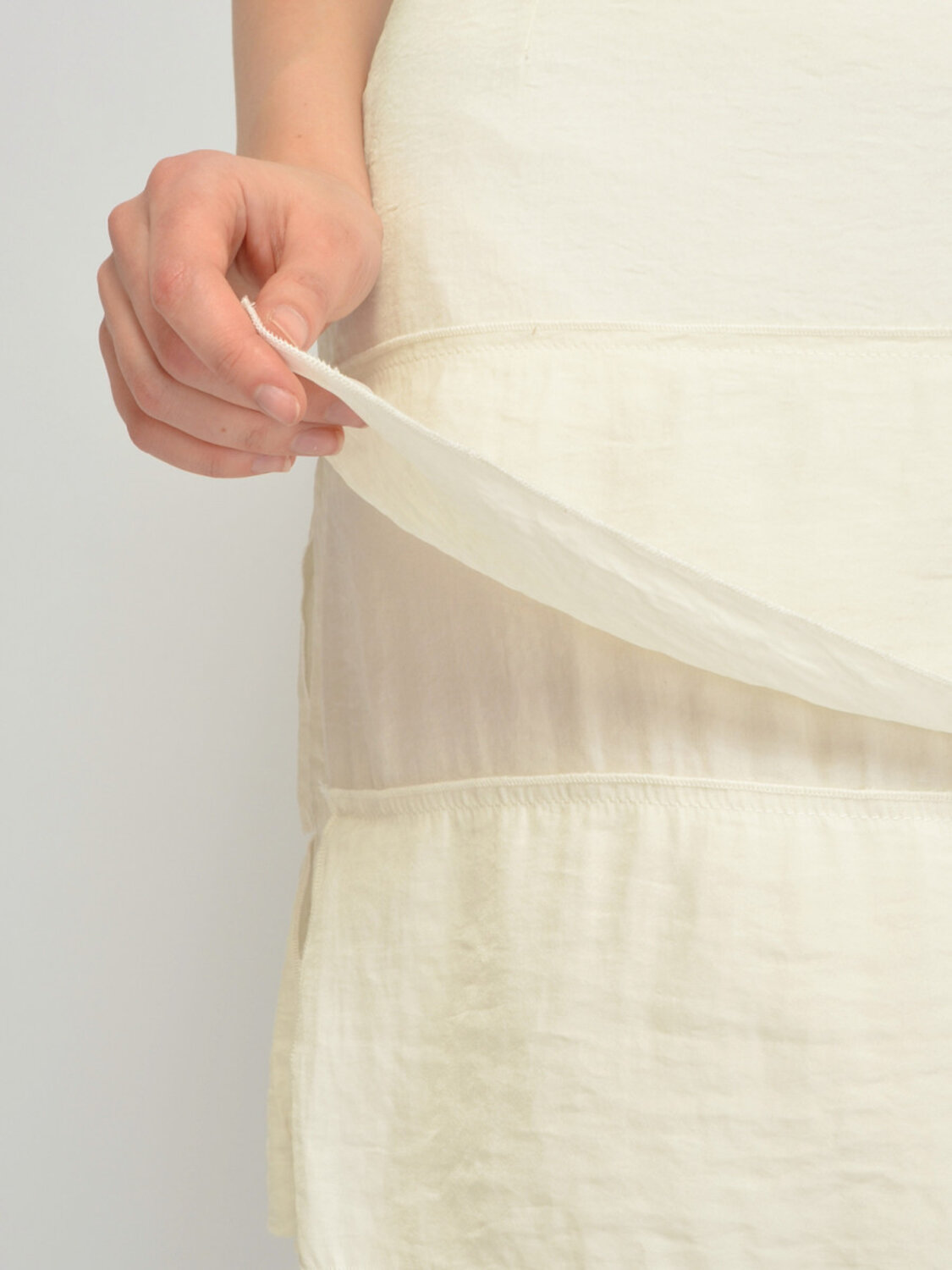 VISERDI Платье 592175 10469-мол 9561385 молочный