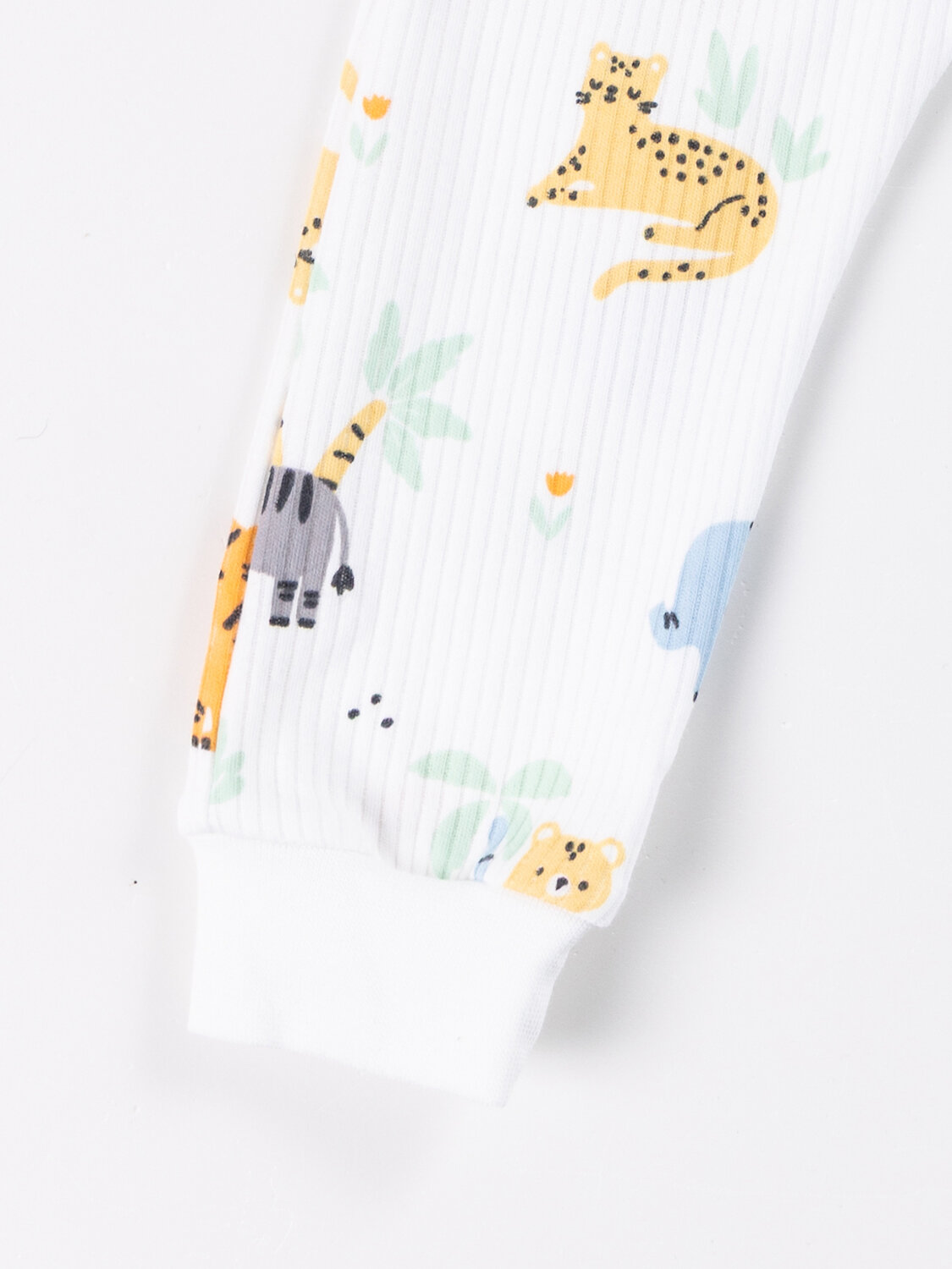 MARK FORMELLE Комплект 592222 89409 белый +джунгли на белом