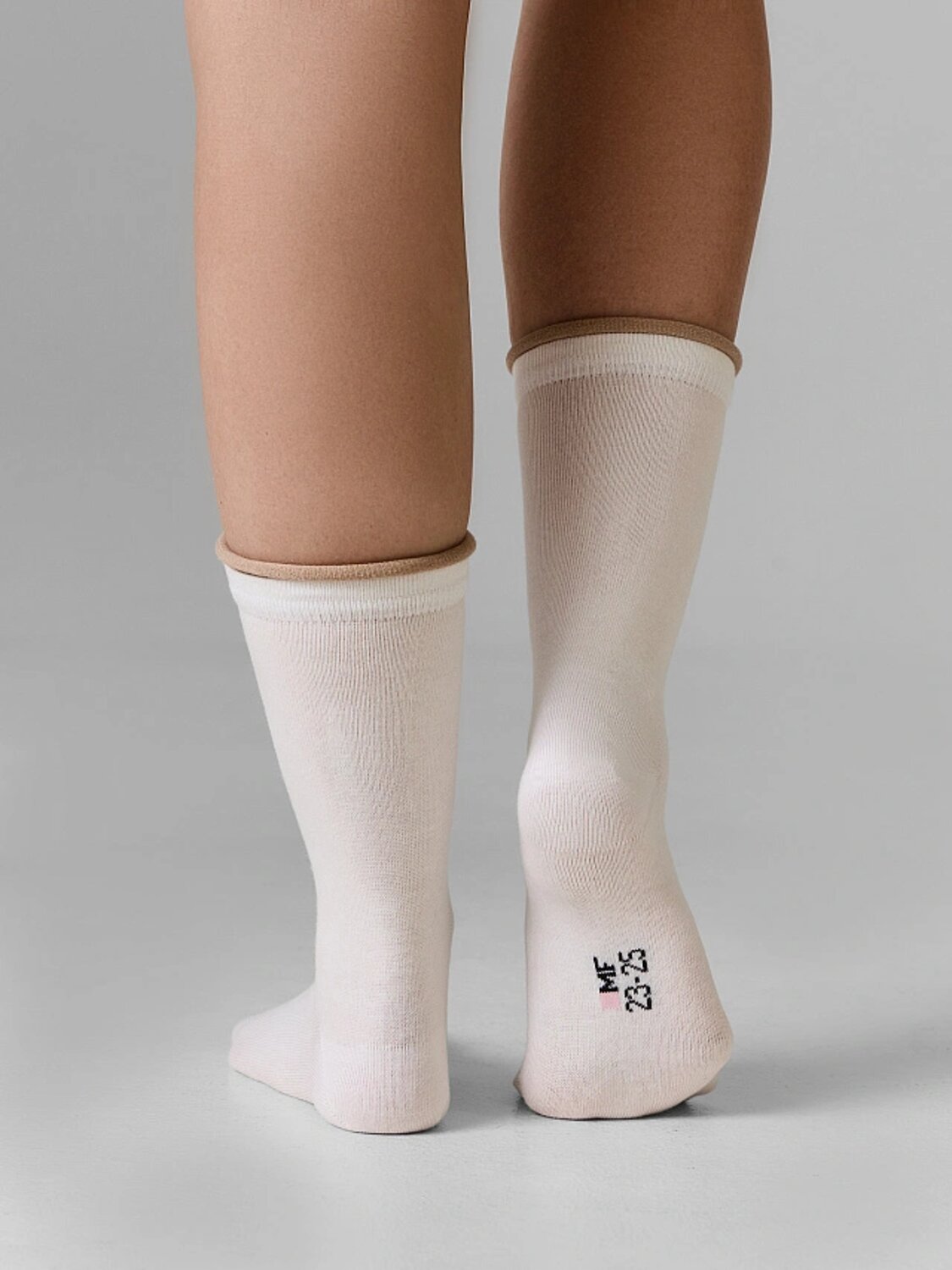 MARK FORMELLE Женские носки 592239 245K-3509 белый