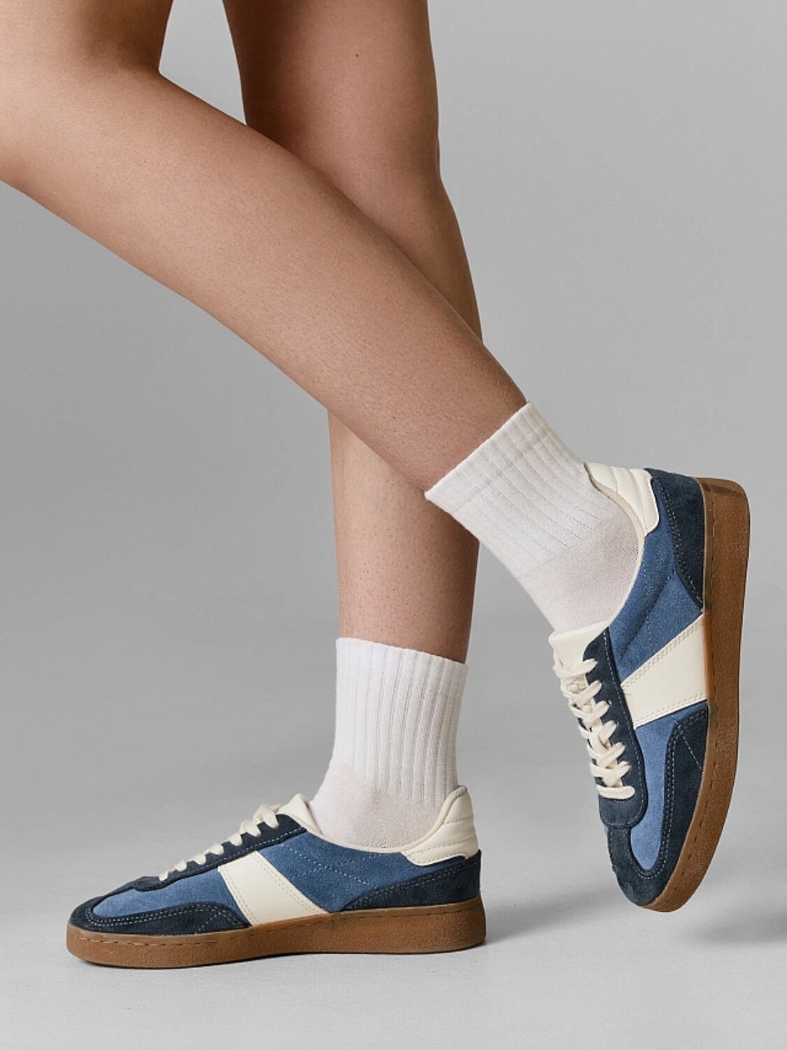 MARK FORMELLE Женские носки 592244 337C-3585 белый