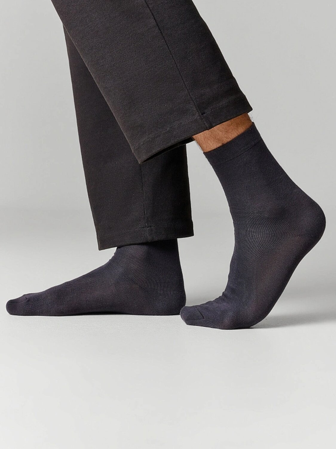 MARK FORMELLE Мужские носки 592249 028BAS-1535 графитовый
