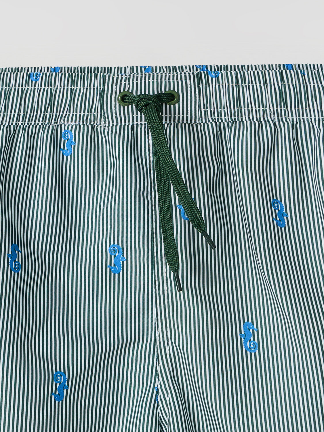 MARK FORMELLE Шорты плавательные 592287 703364 морские коньки на полоске