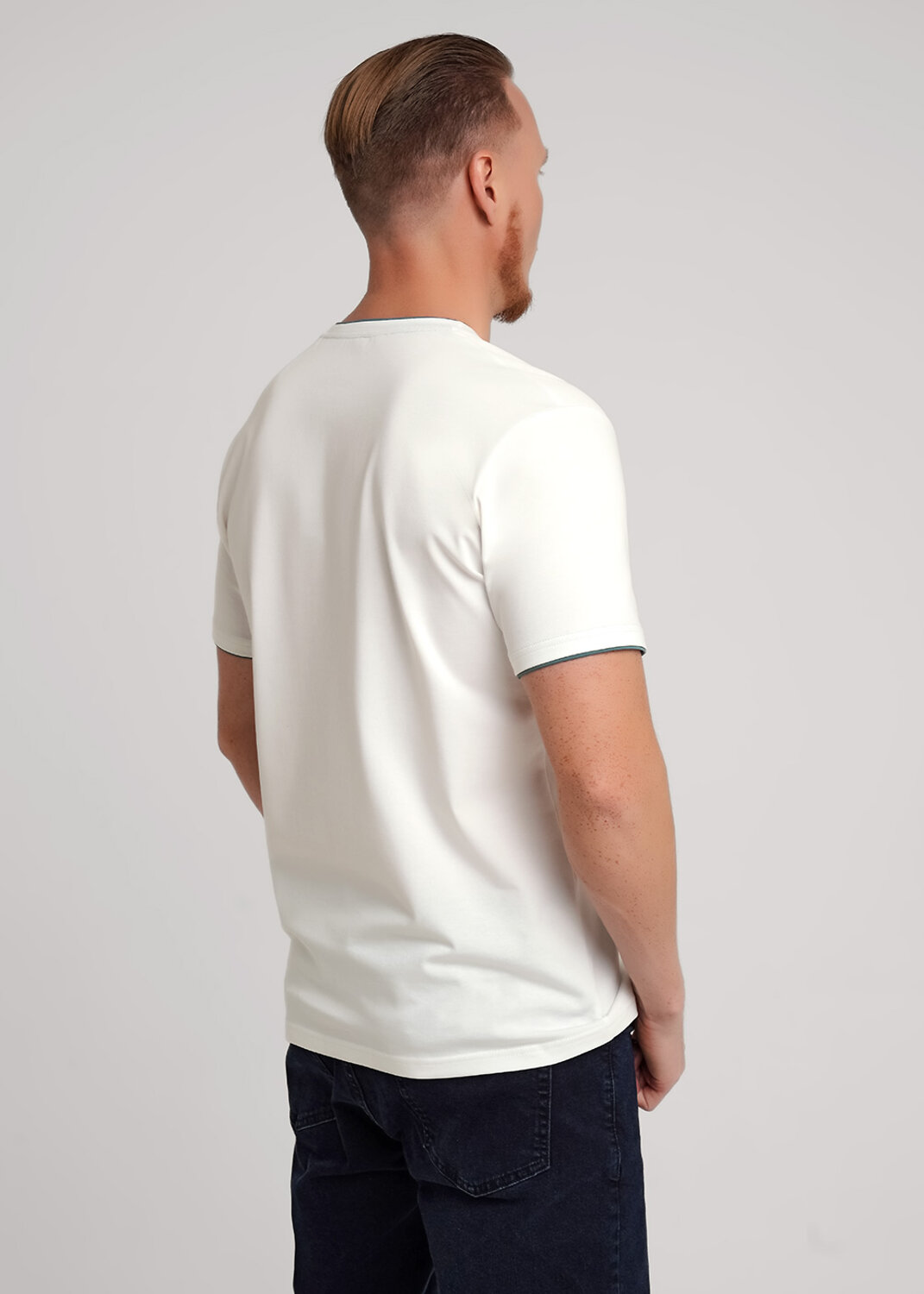 CLEVER Футболка 592336 562012/04гг maxi(макси)_п молочный