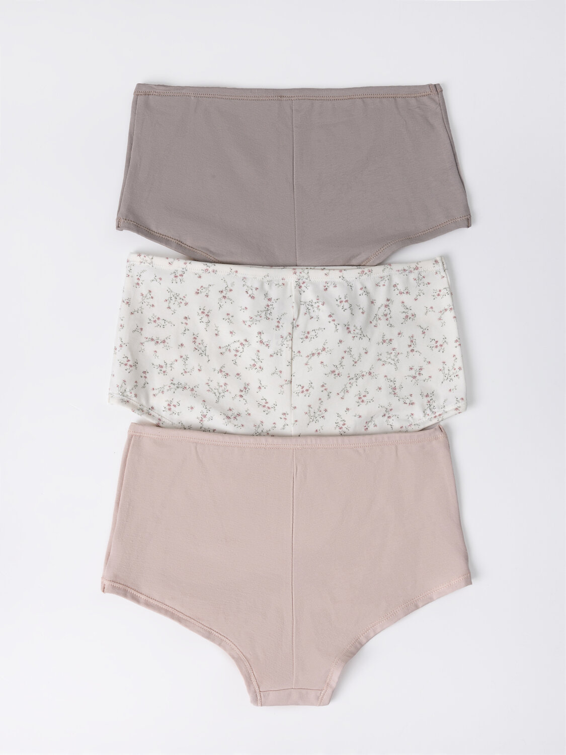 MARK FORMELLE Трусы 592621 412458-3 цветы на сумрачно-белом