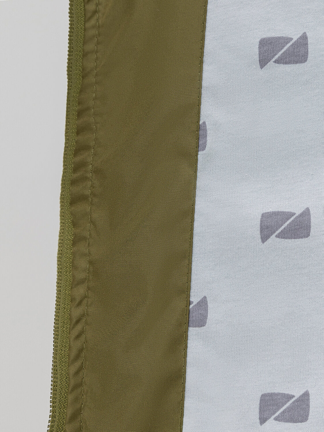 Bodo Бомбер 592641 32-45U хаки