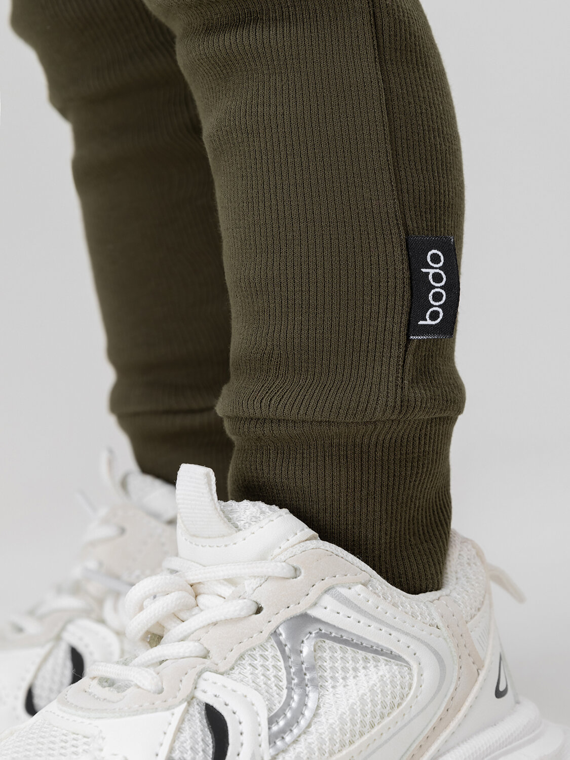 Bodo Легинсы 592653 29-5МU темный хаки