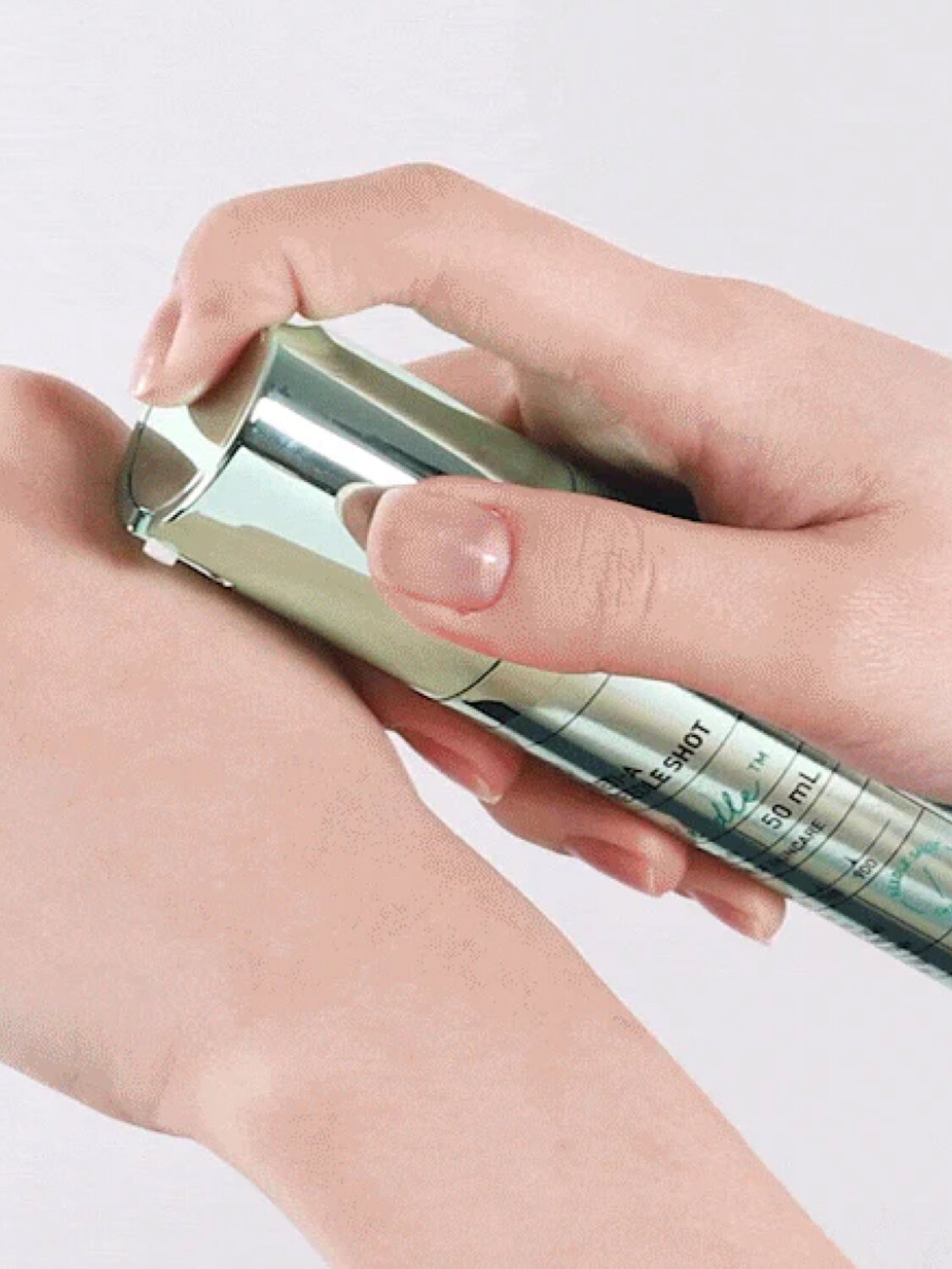 VT Cosmetics Антивозрастная бустер-сыворотка для лица с микроиглами и ретинолом / Reti-A Reedle Shot 100, 50 мл 592902 28318 