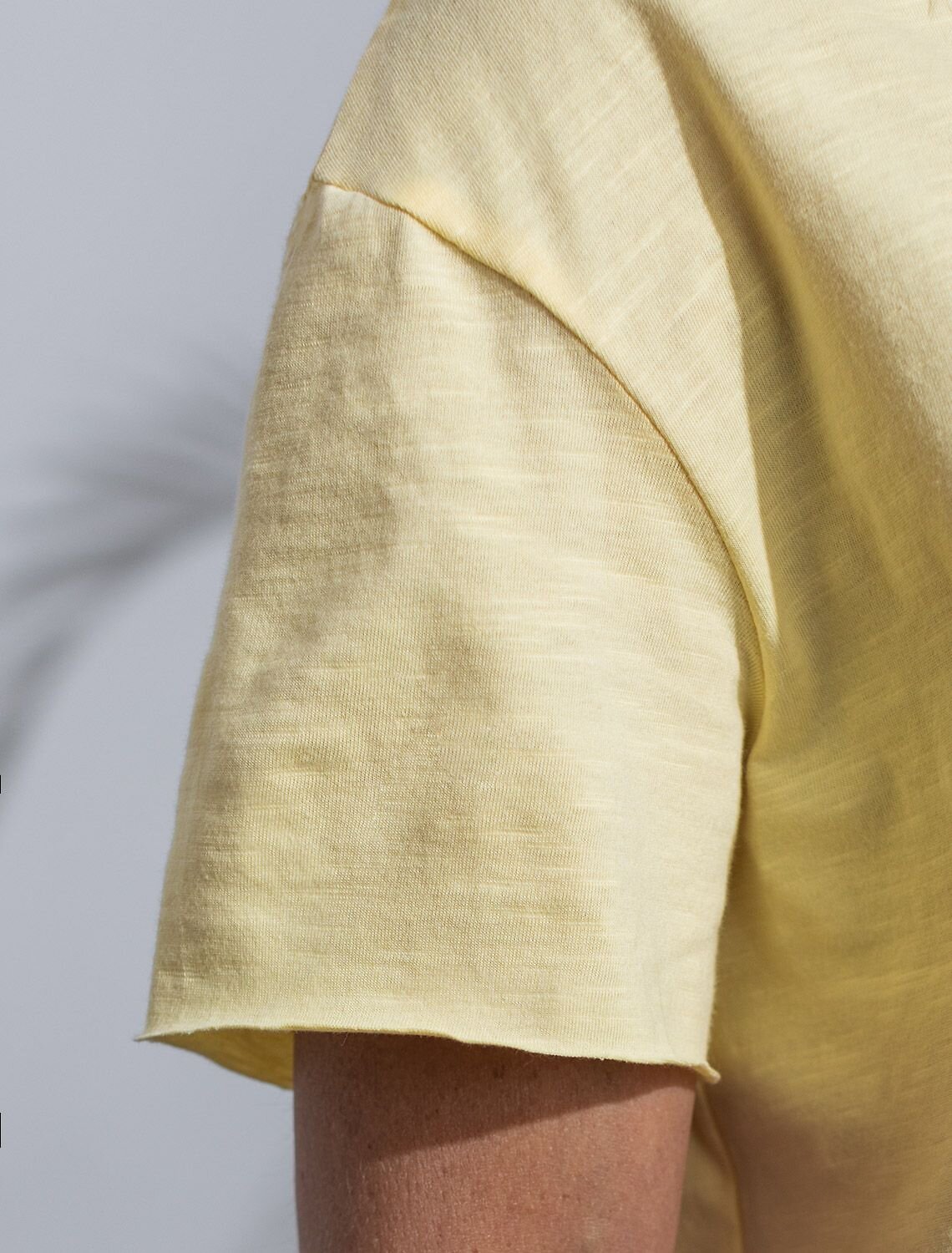 VILATTE Футболка 592988 D49.163 банановый_life_is